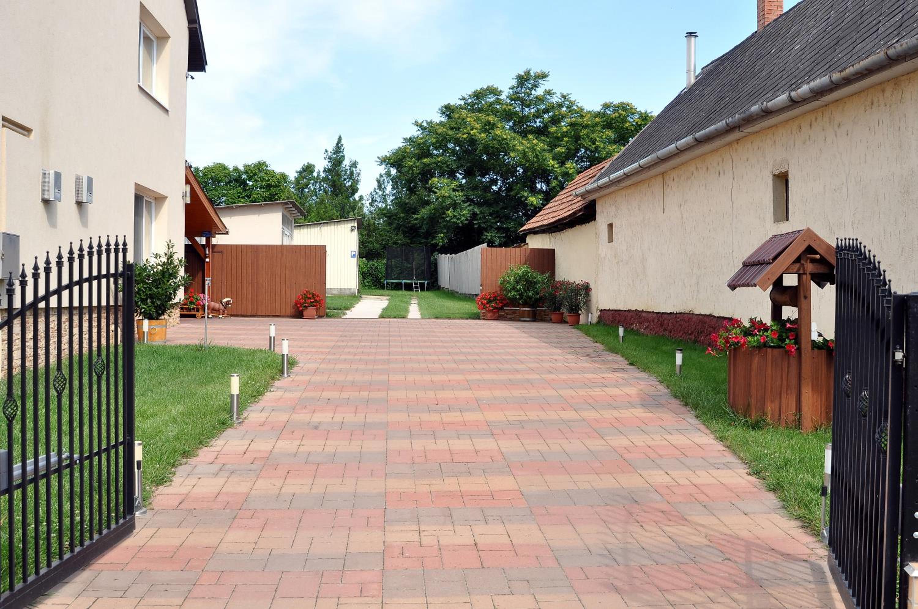 Molnár Vendégház view 4
