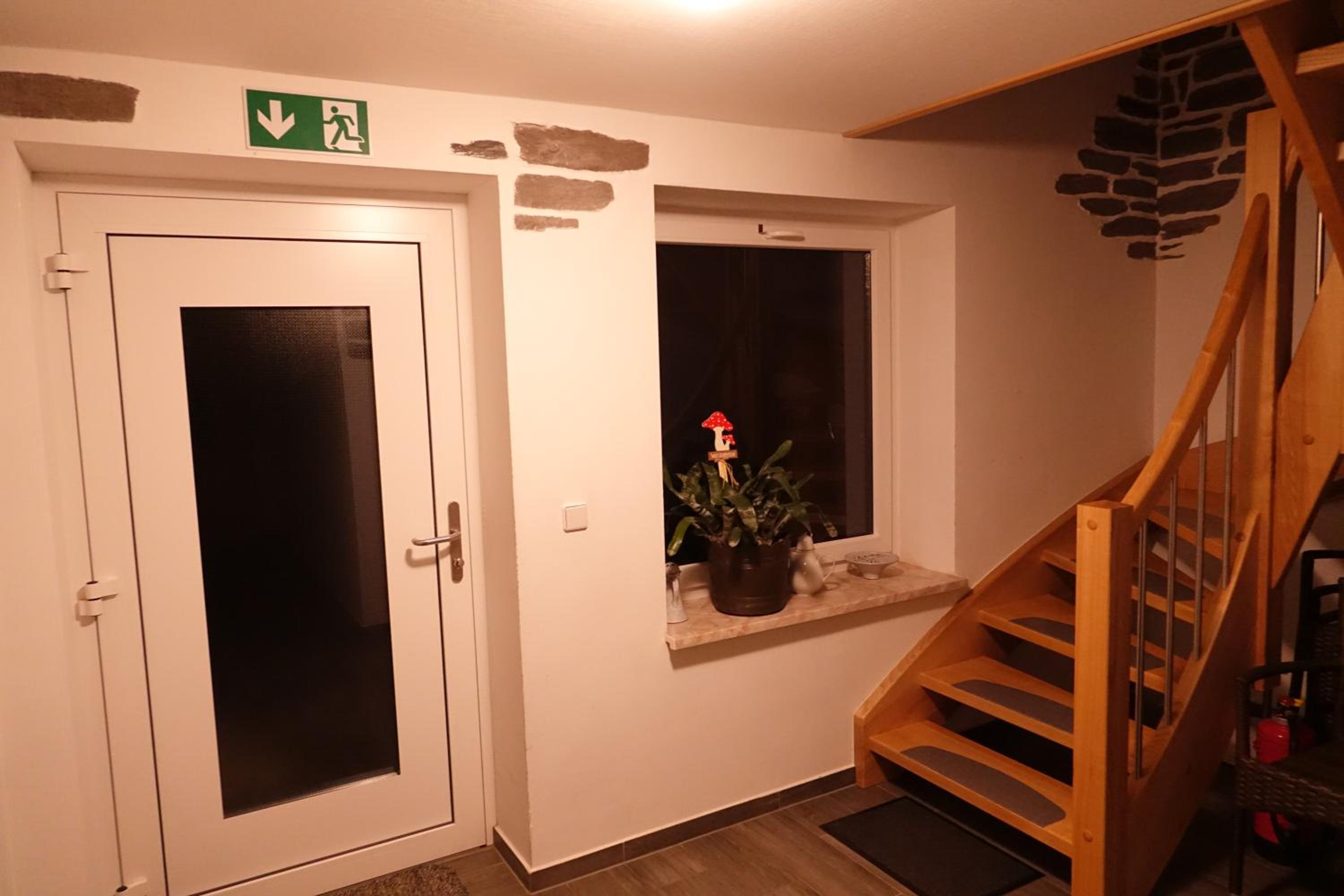 Photo 32