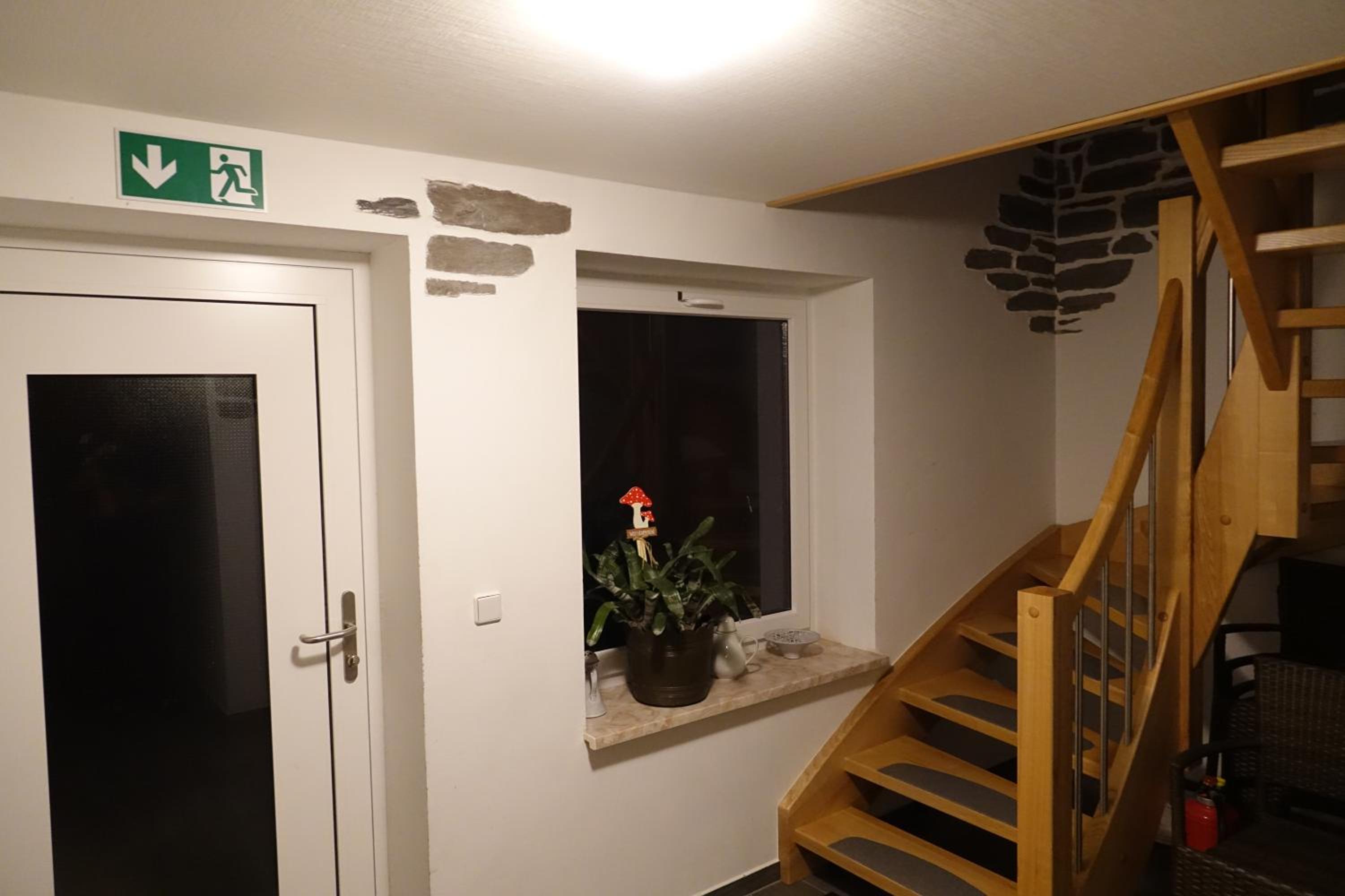 Photo 37