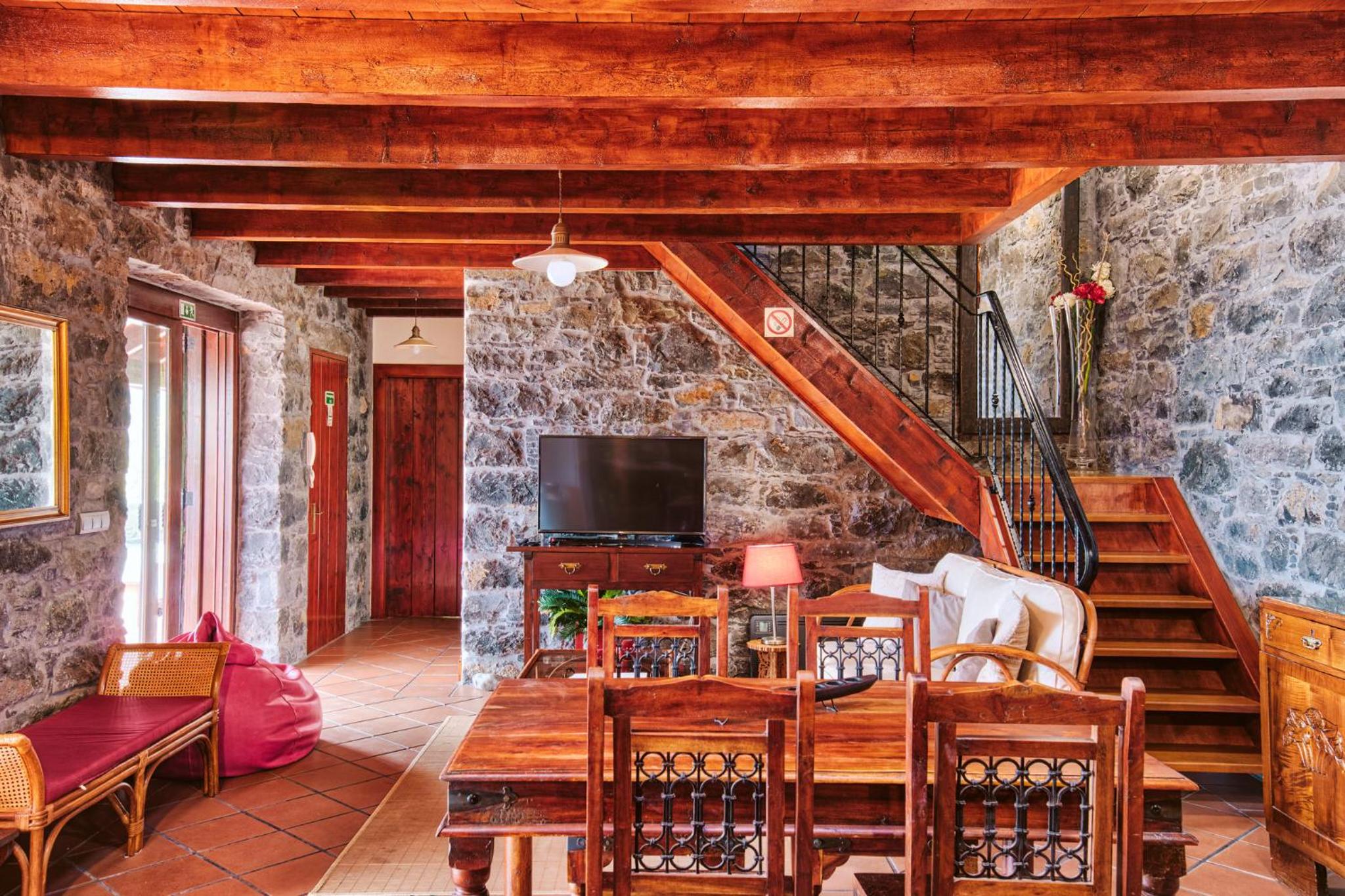 Seixal Sunny Villa A & B by Amazing Madeira