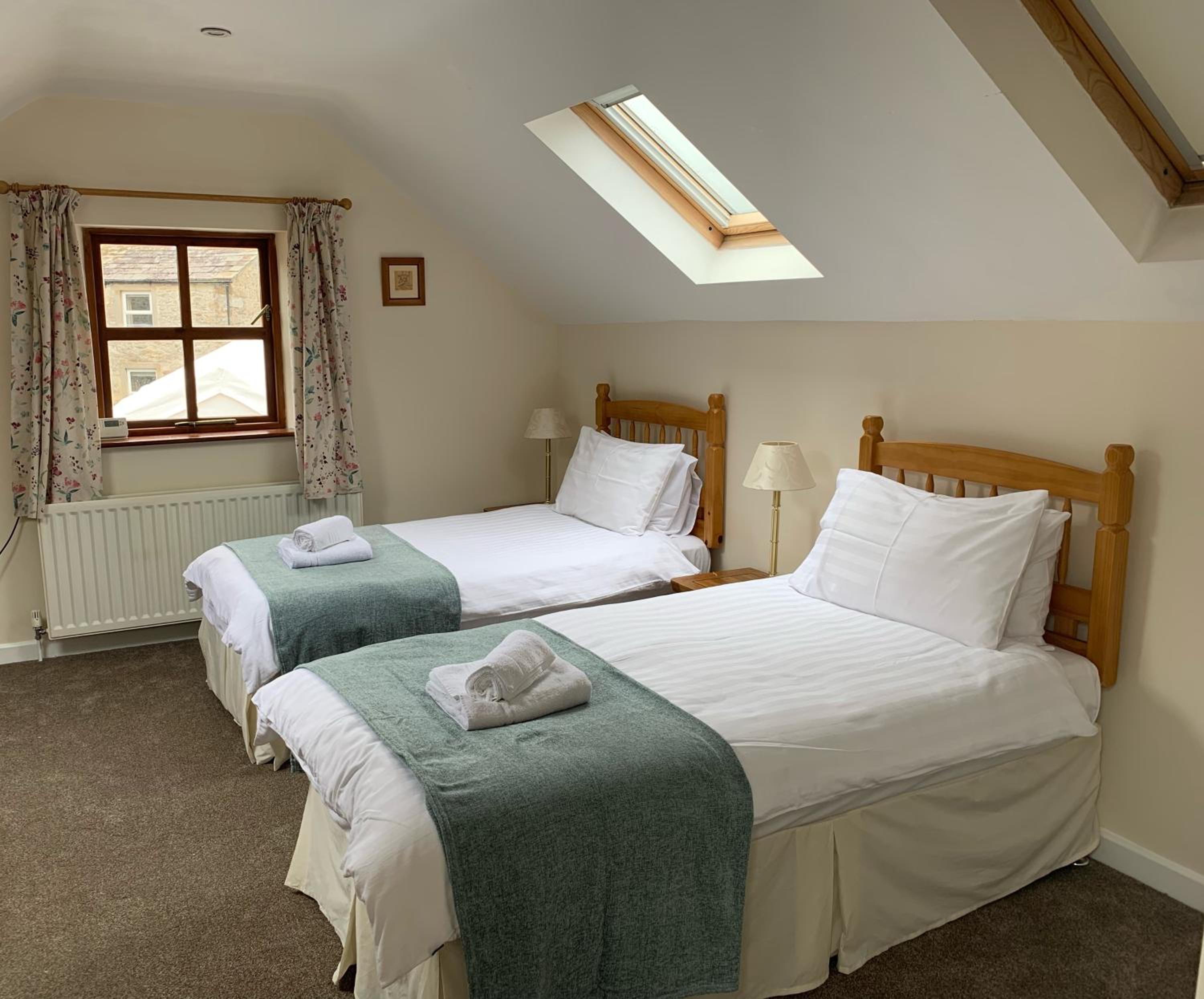 Fox and Hounds Cottage, Starbotton view 2