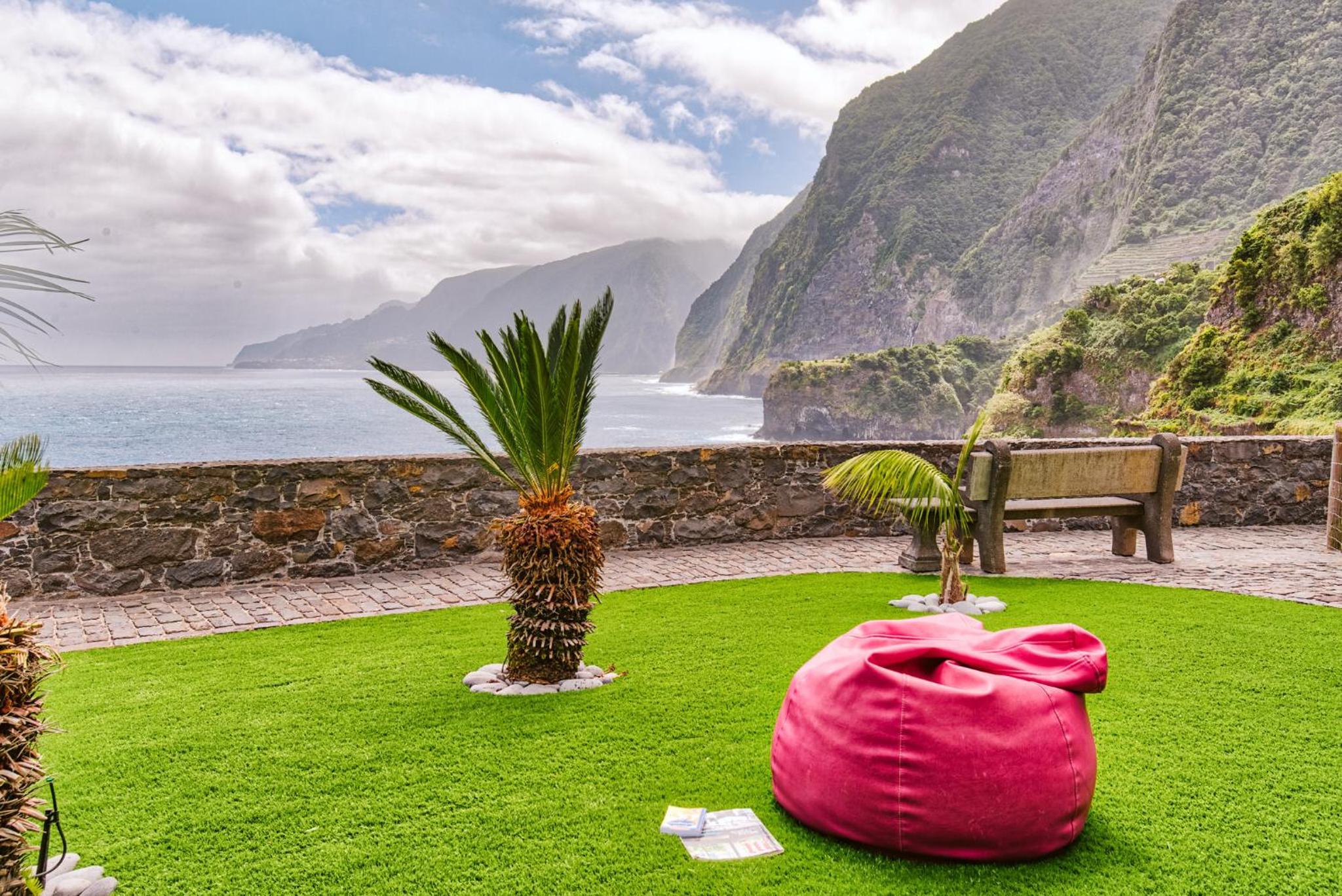 Seixal Sunny Villa A & B by Amazing Madeira