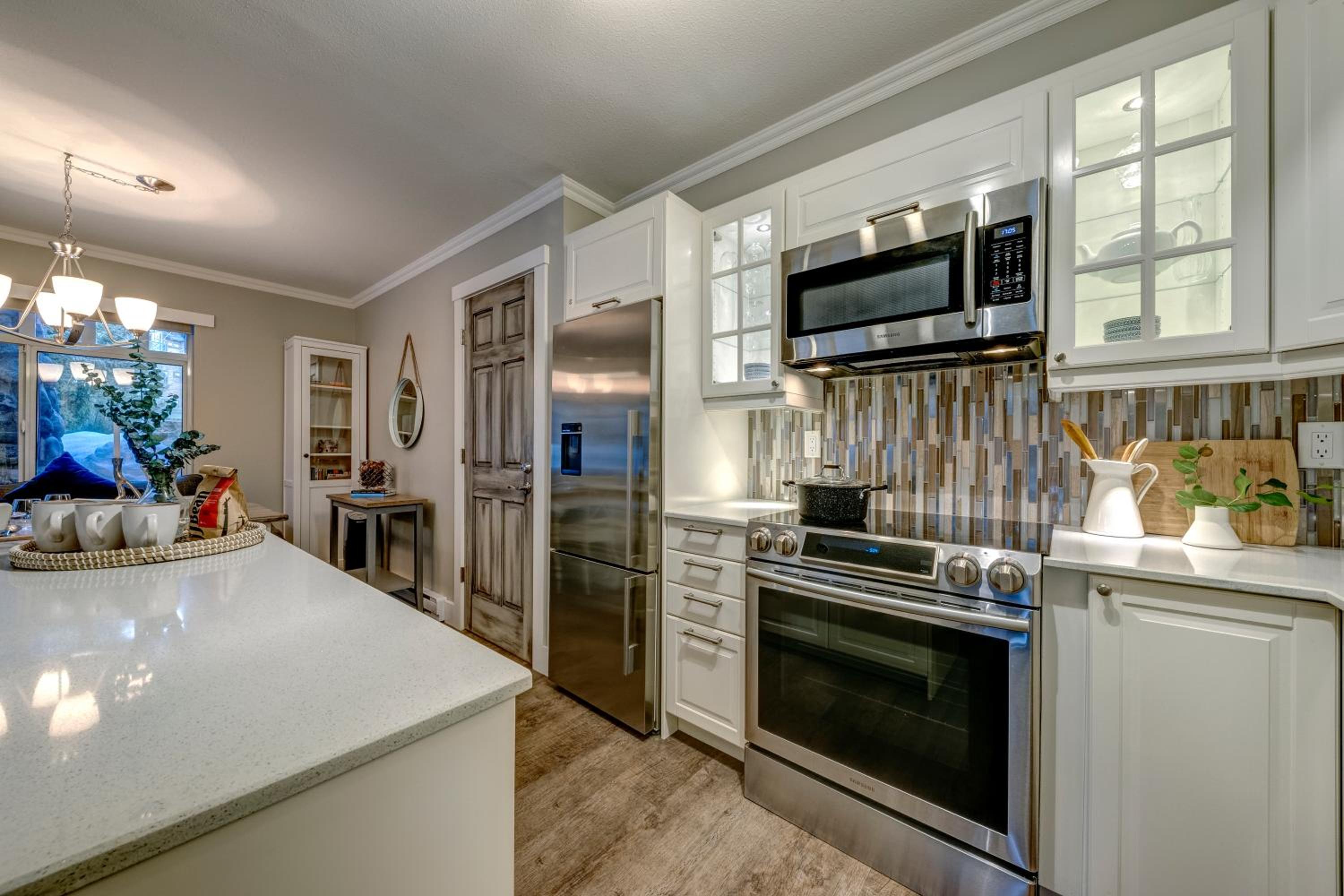 Sunpath Retreat- Convenience Meets Comfort & Style