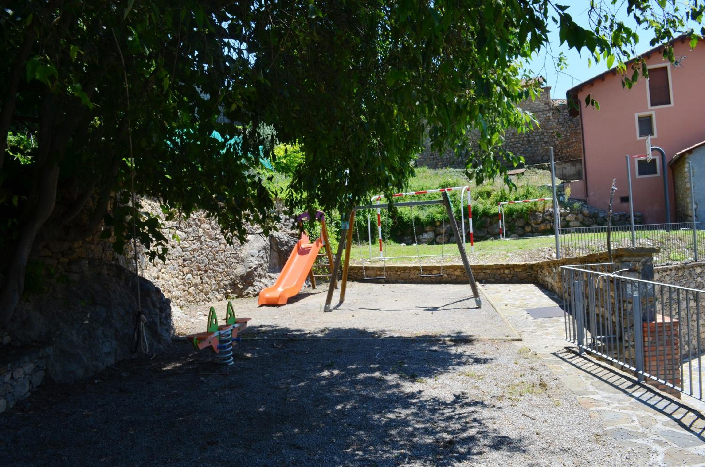 Photo 31