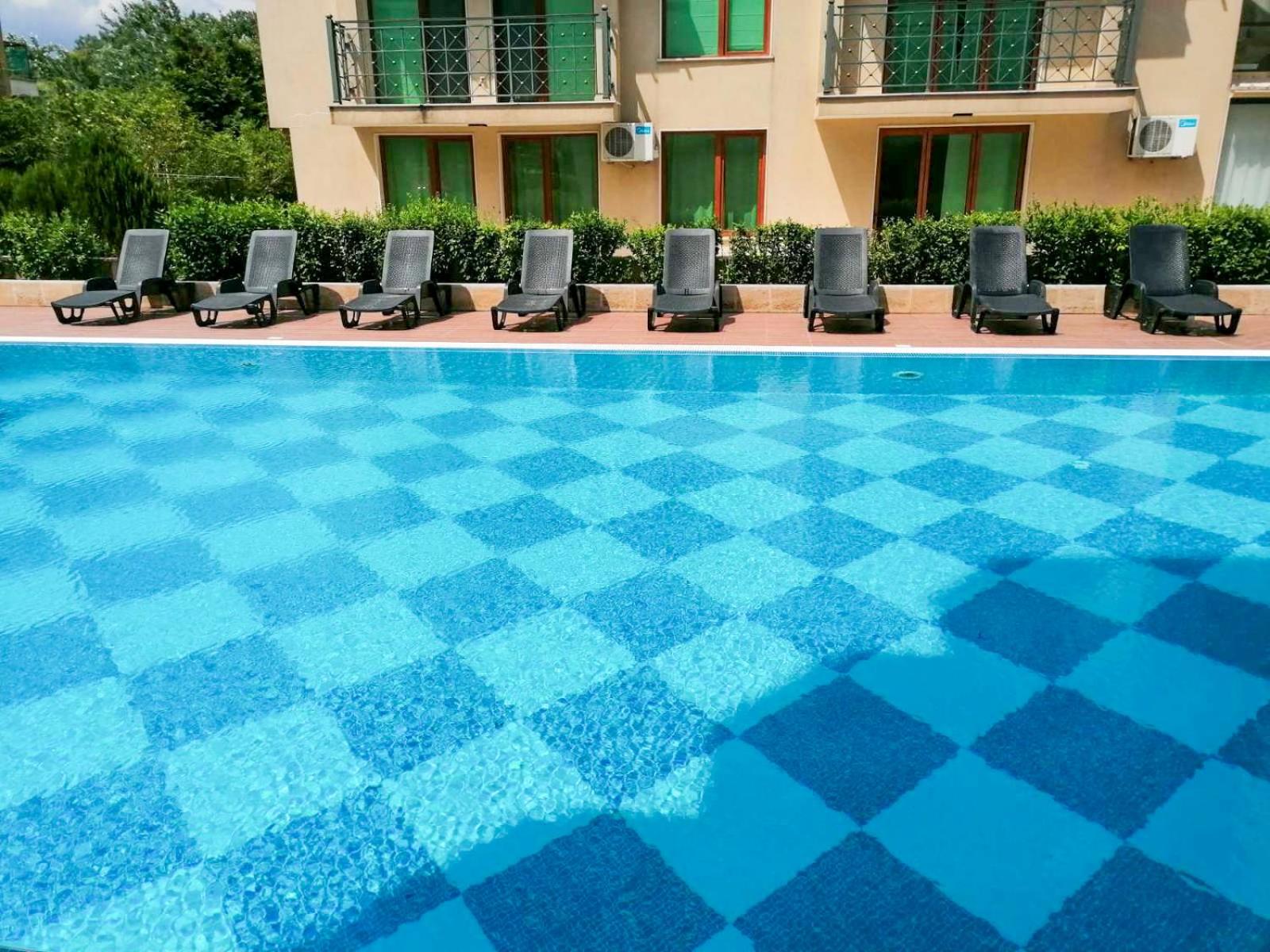 Golden Dunes Primorsko Apartments