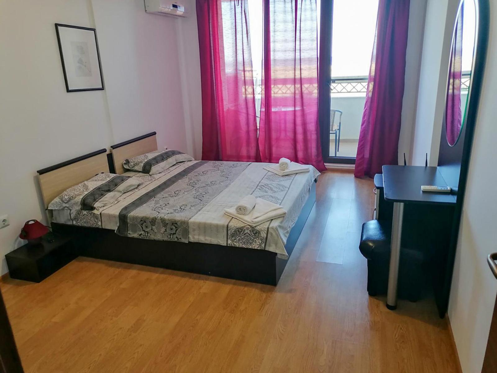 Golden Dunes Primorsko Apartments