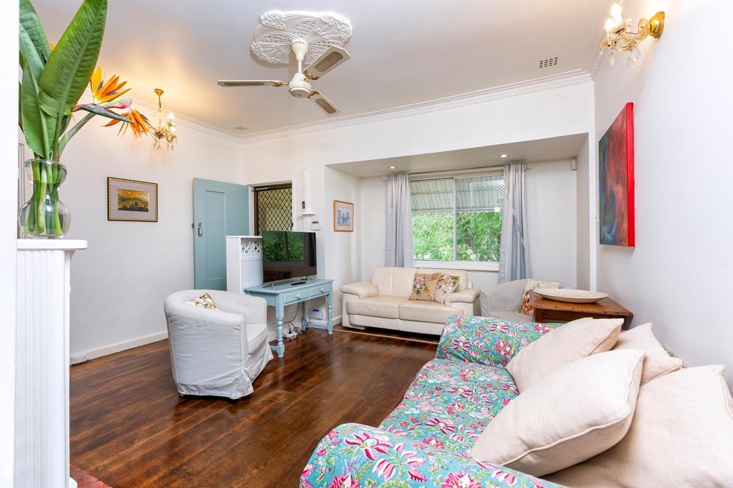 Camellia Cottage - PET FRIENDLY - Kwinana
