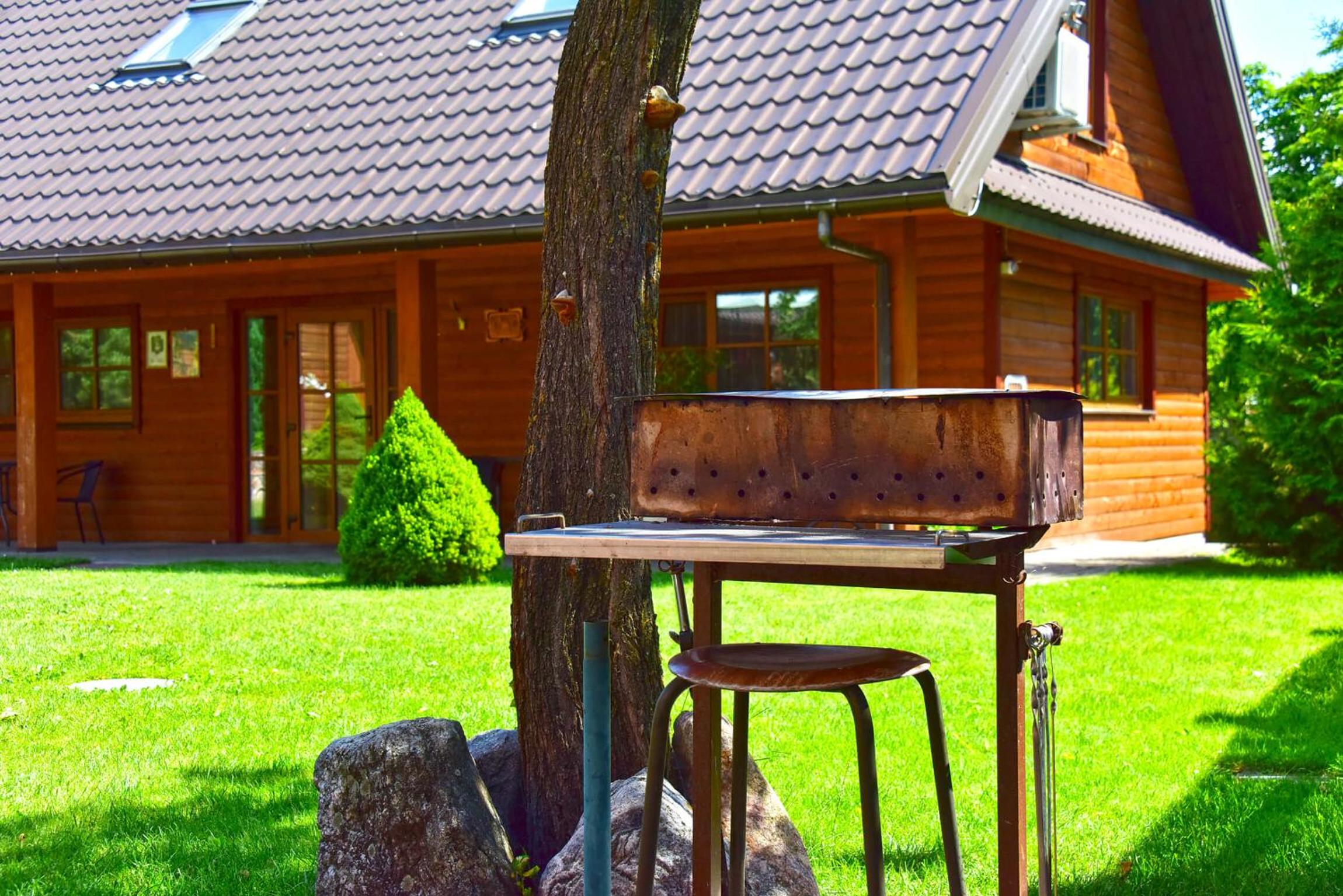"Trakaitis" nameliai