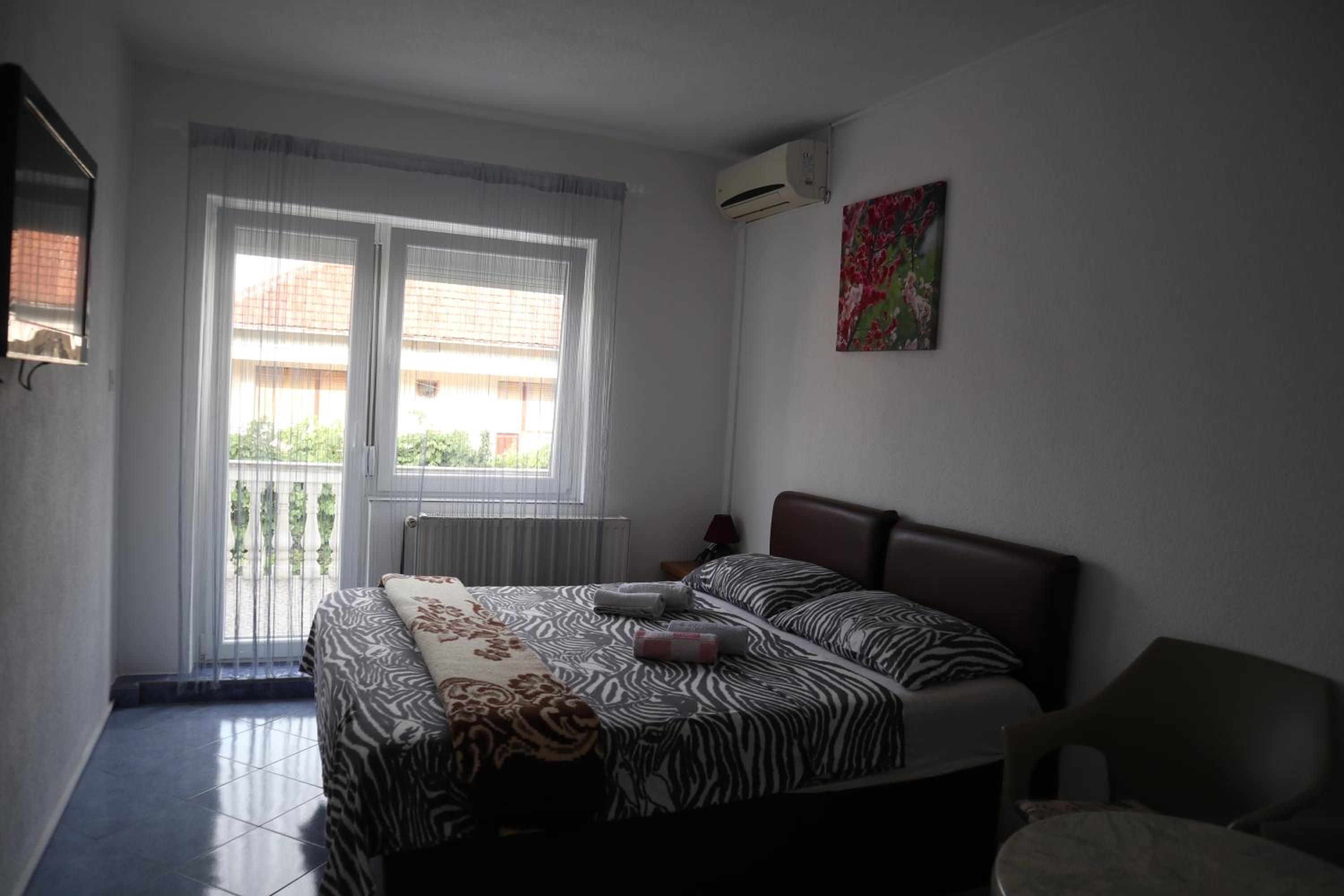 Sobe-Apartmani Modriča