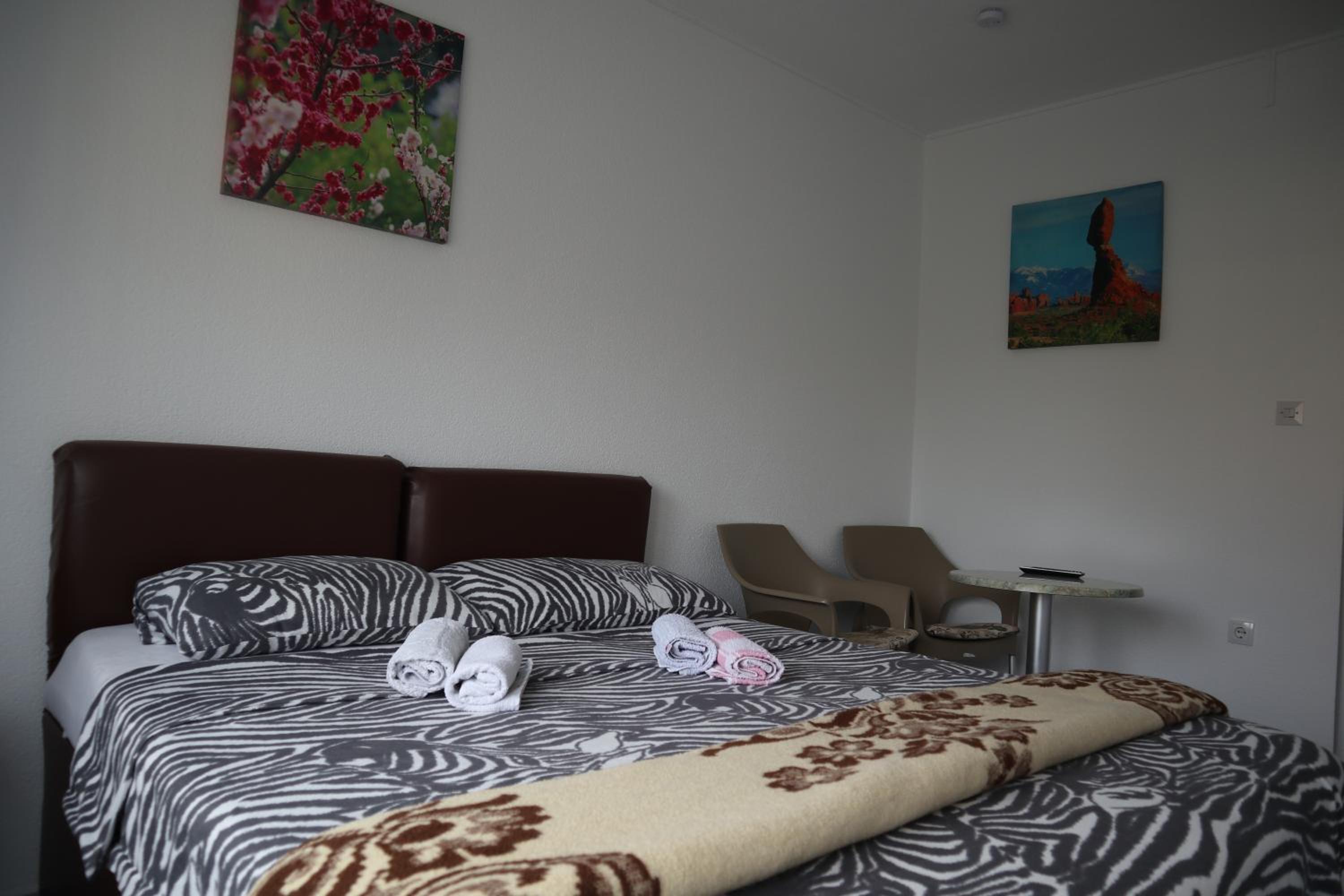Sobe-Apartmani Modriča
