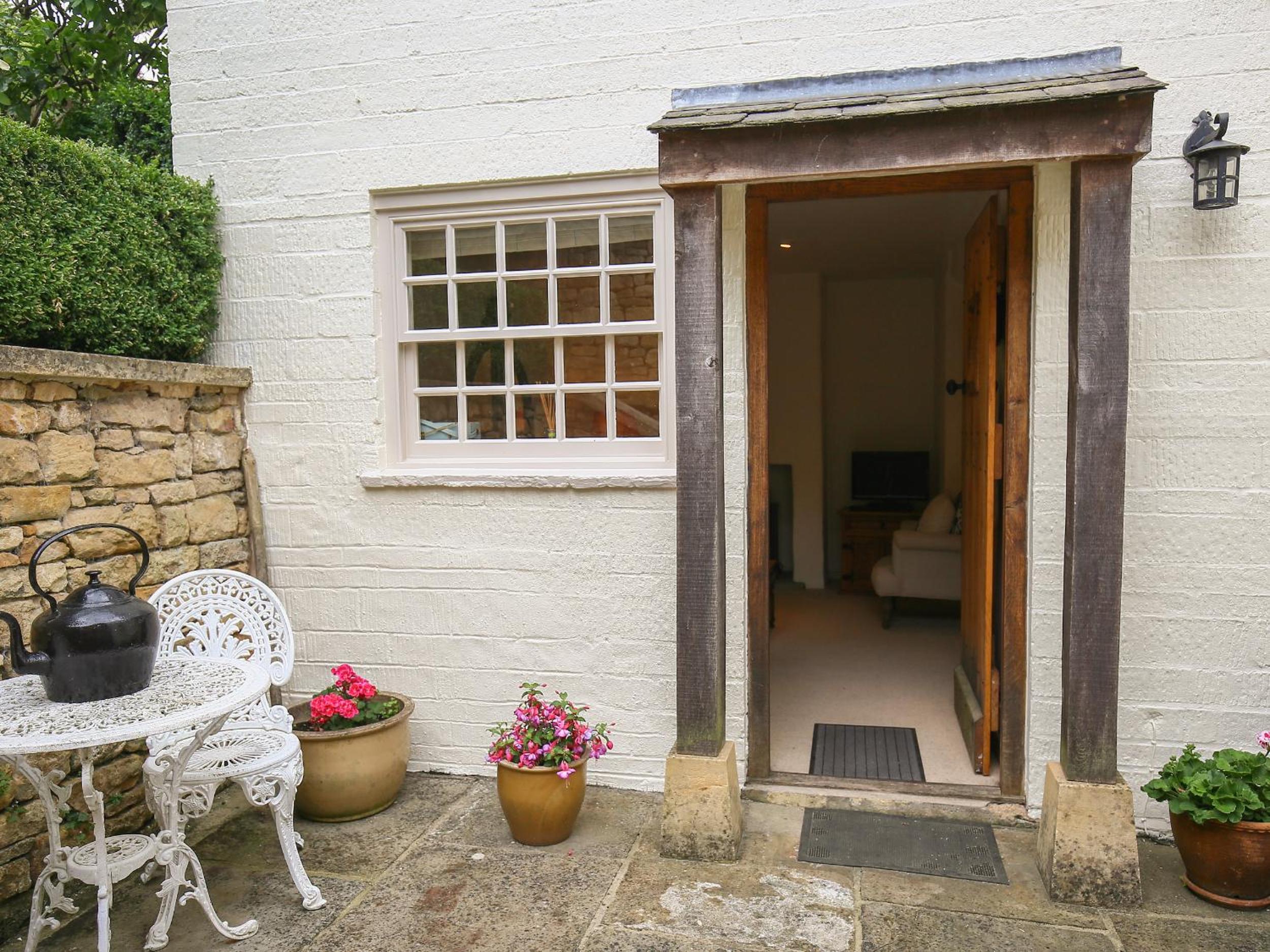 Kettle Cottage view 3