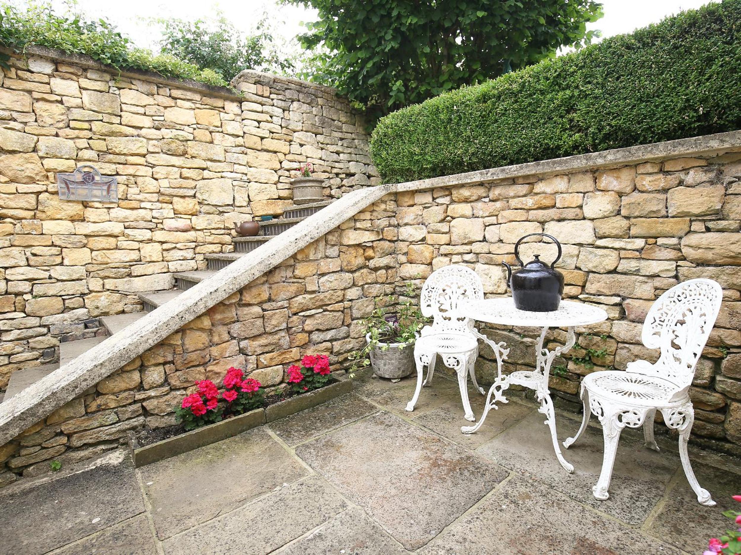 Kettle Cottage view 4