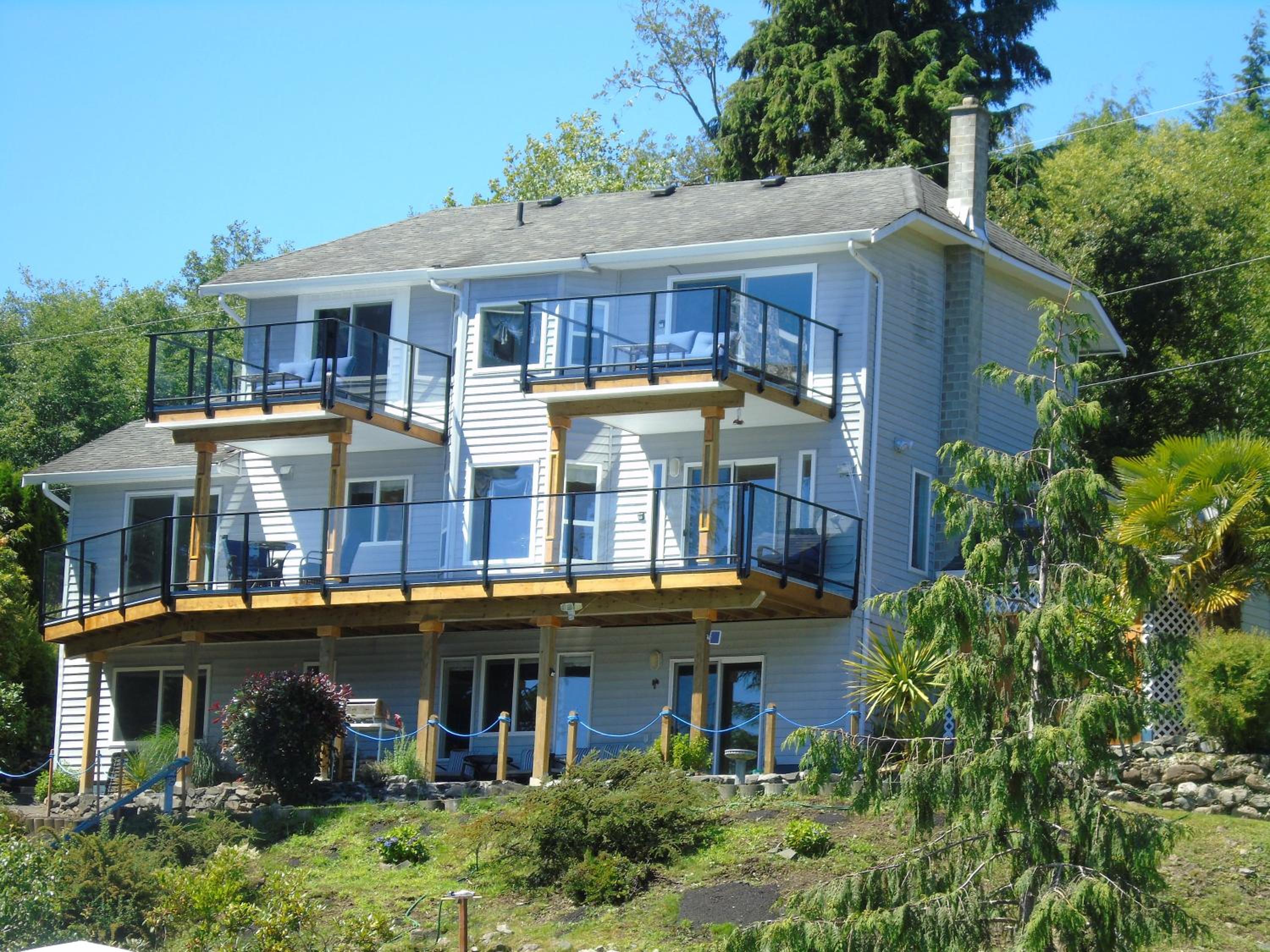 The Oceanfront Inn on Stephens Bay view 3