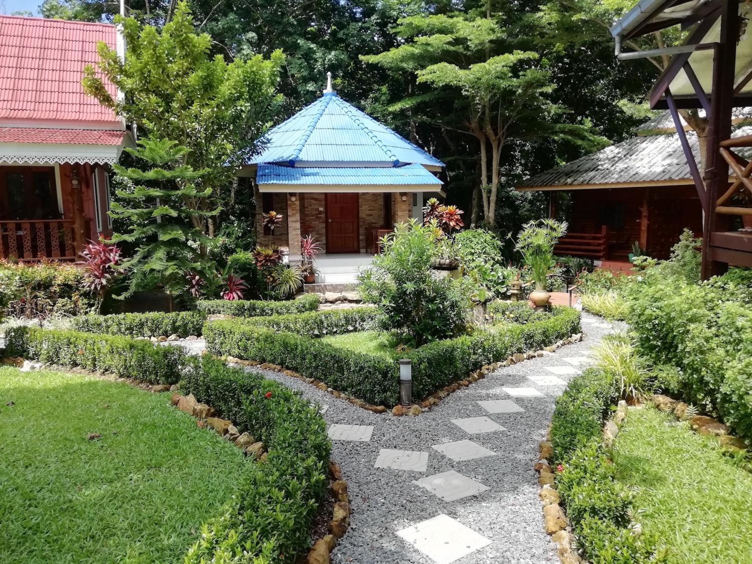 Macura Resort