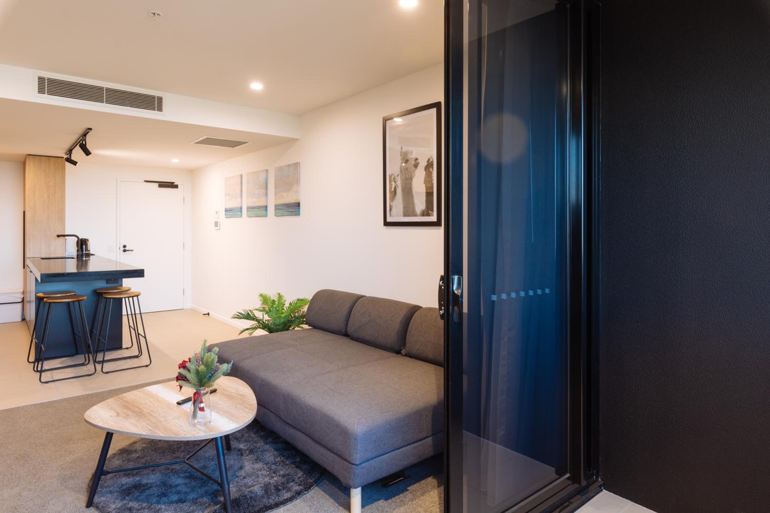 AirTrip Apartments at Woolloongabba