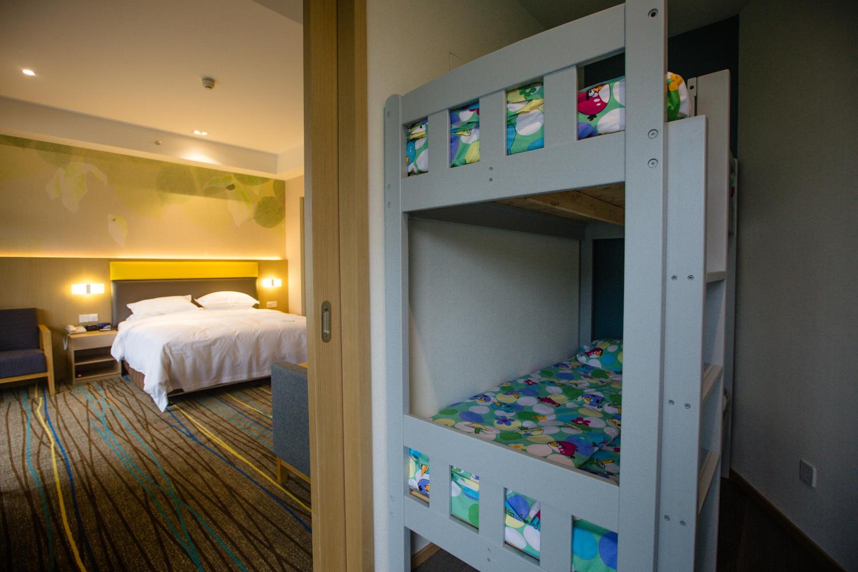 Holiday Inn Express Emei Mountain by IHG