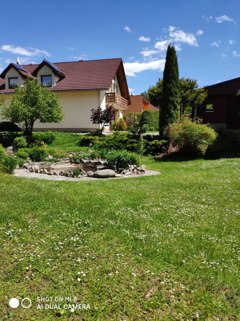 Katka a Martin samostatný apartmán s vlastným vchodom view 2