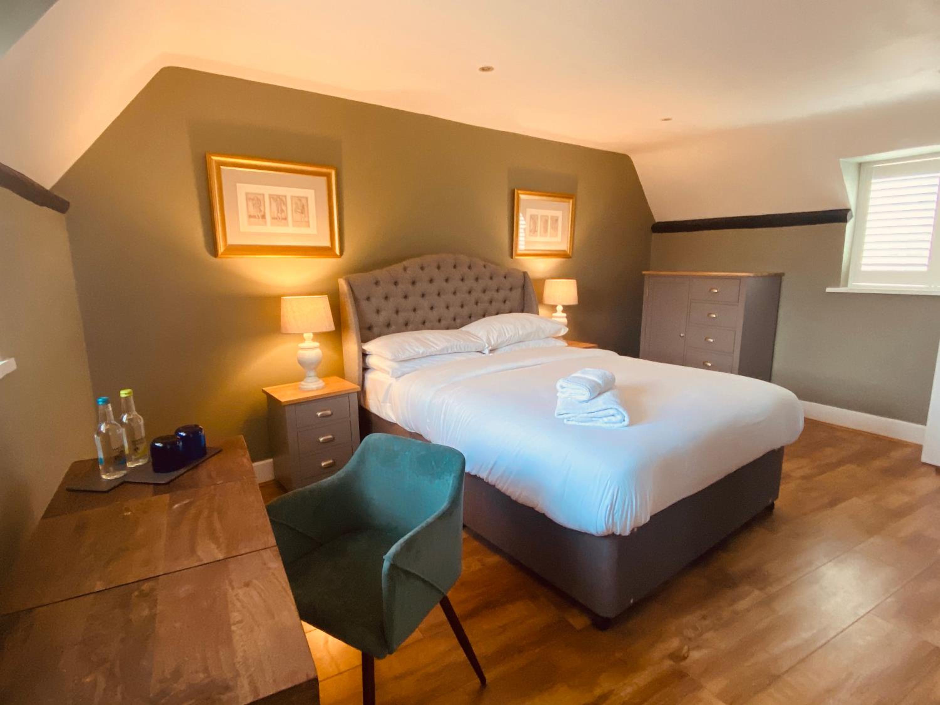 Burford House BH