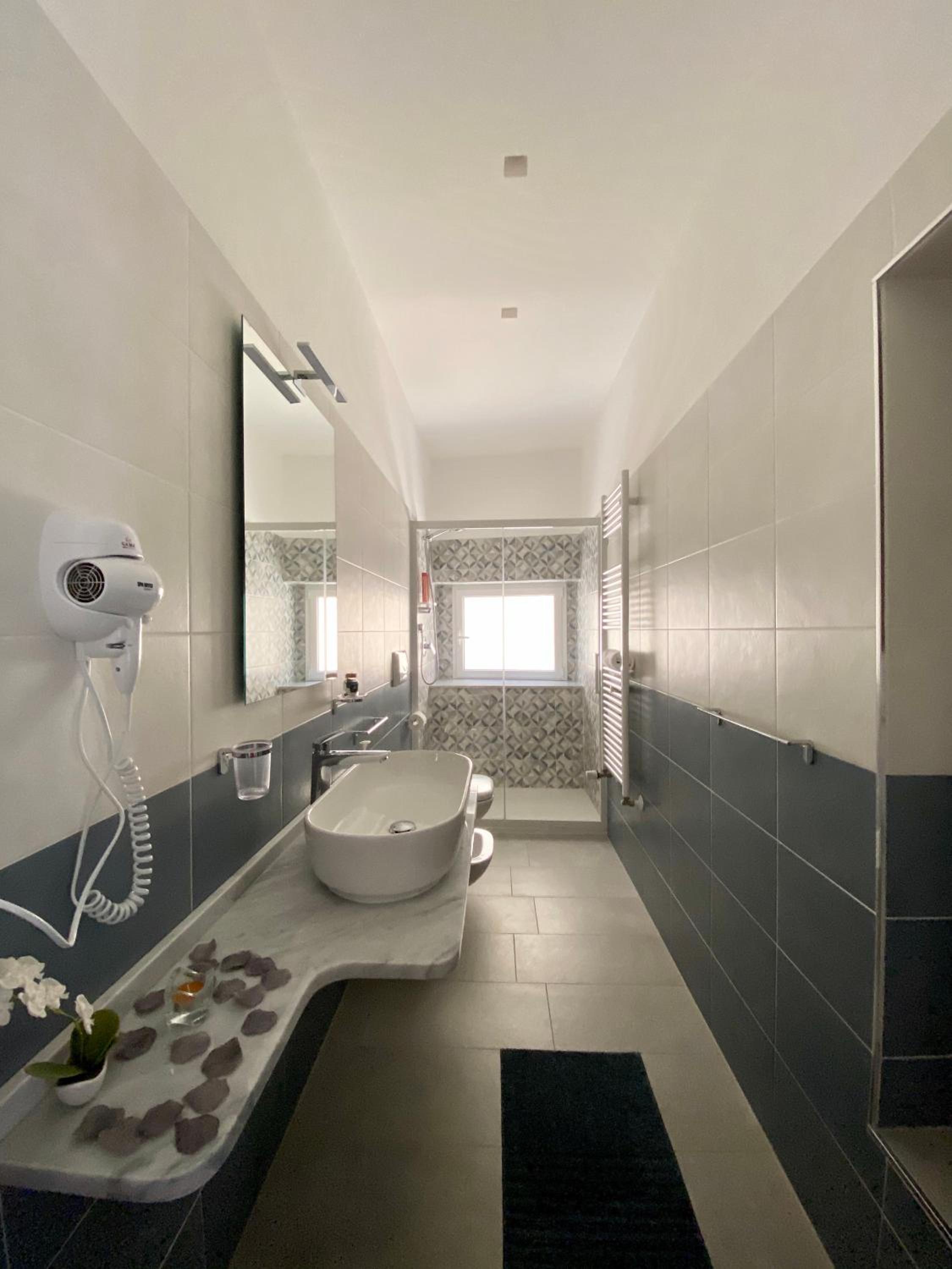 Photo 59