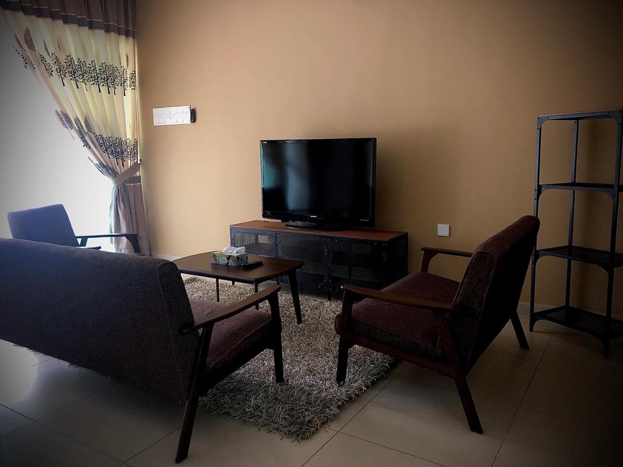 DV Villa @ Angsana Sari photo 5