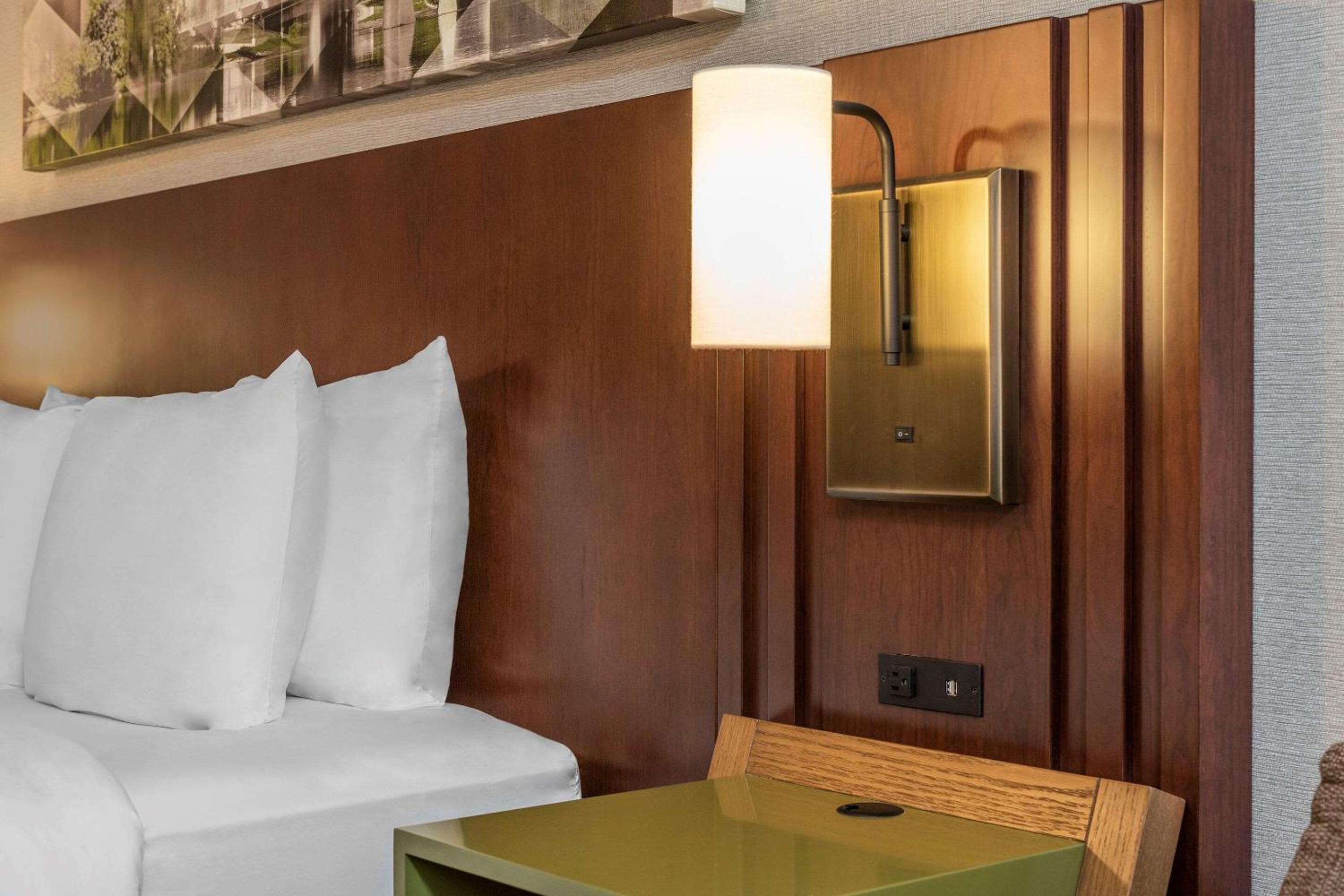 Cambridge Vacations - Comfort Inn - Property Image 43