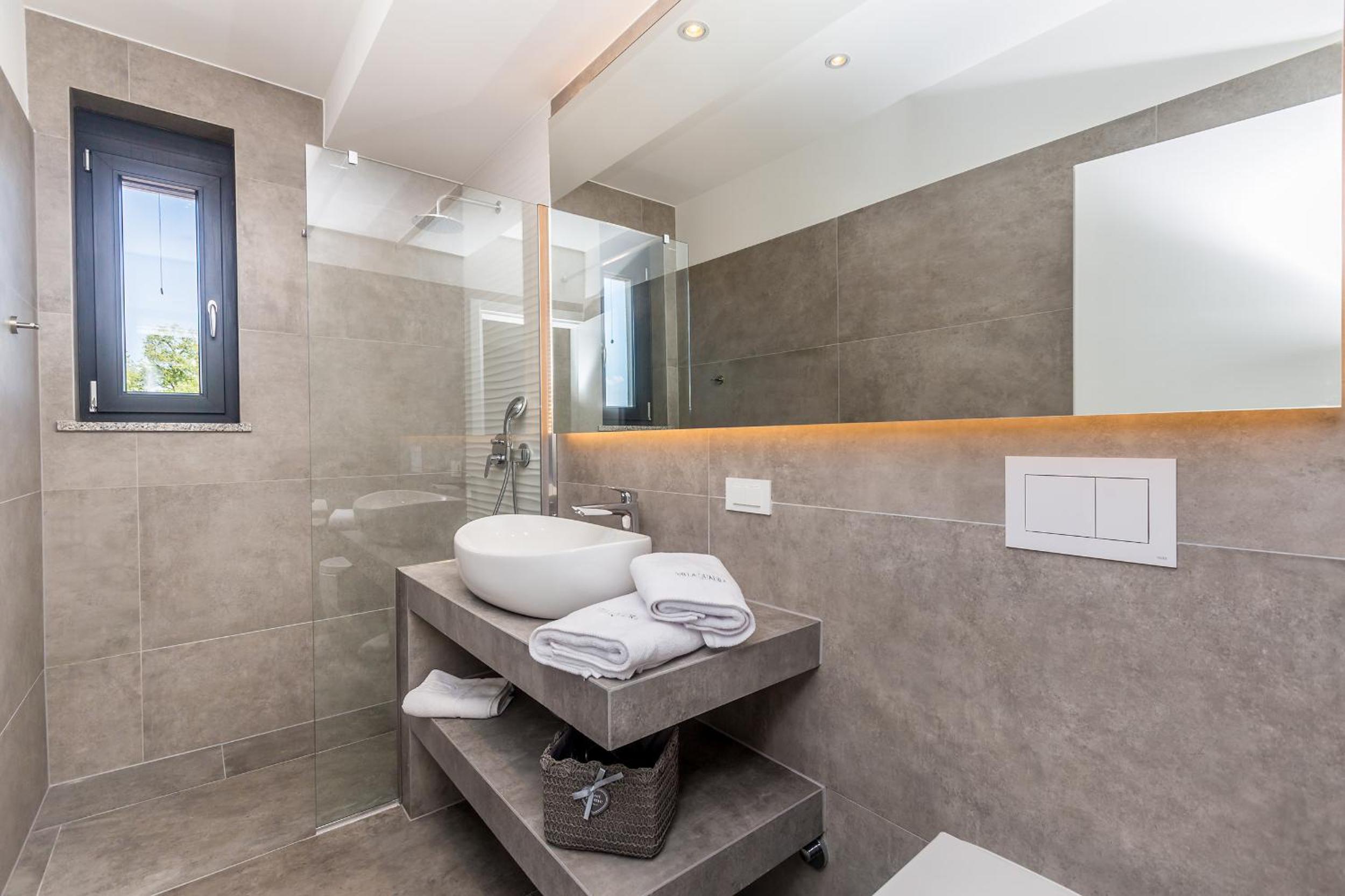 Photo 58