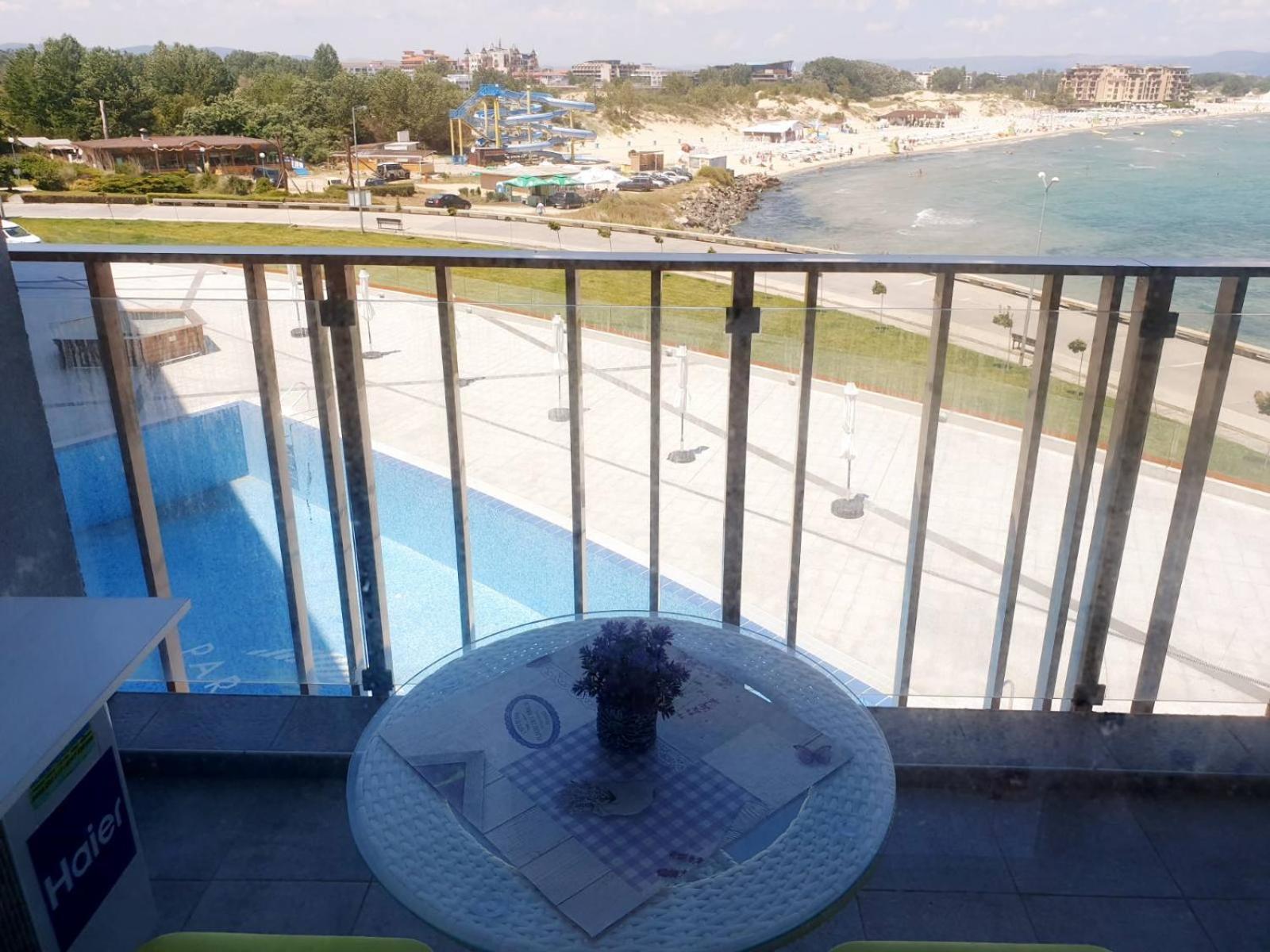 PARADISO 'В' 311 Private Studio Nesebar