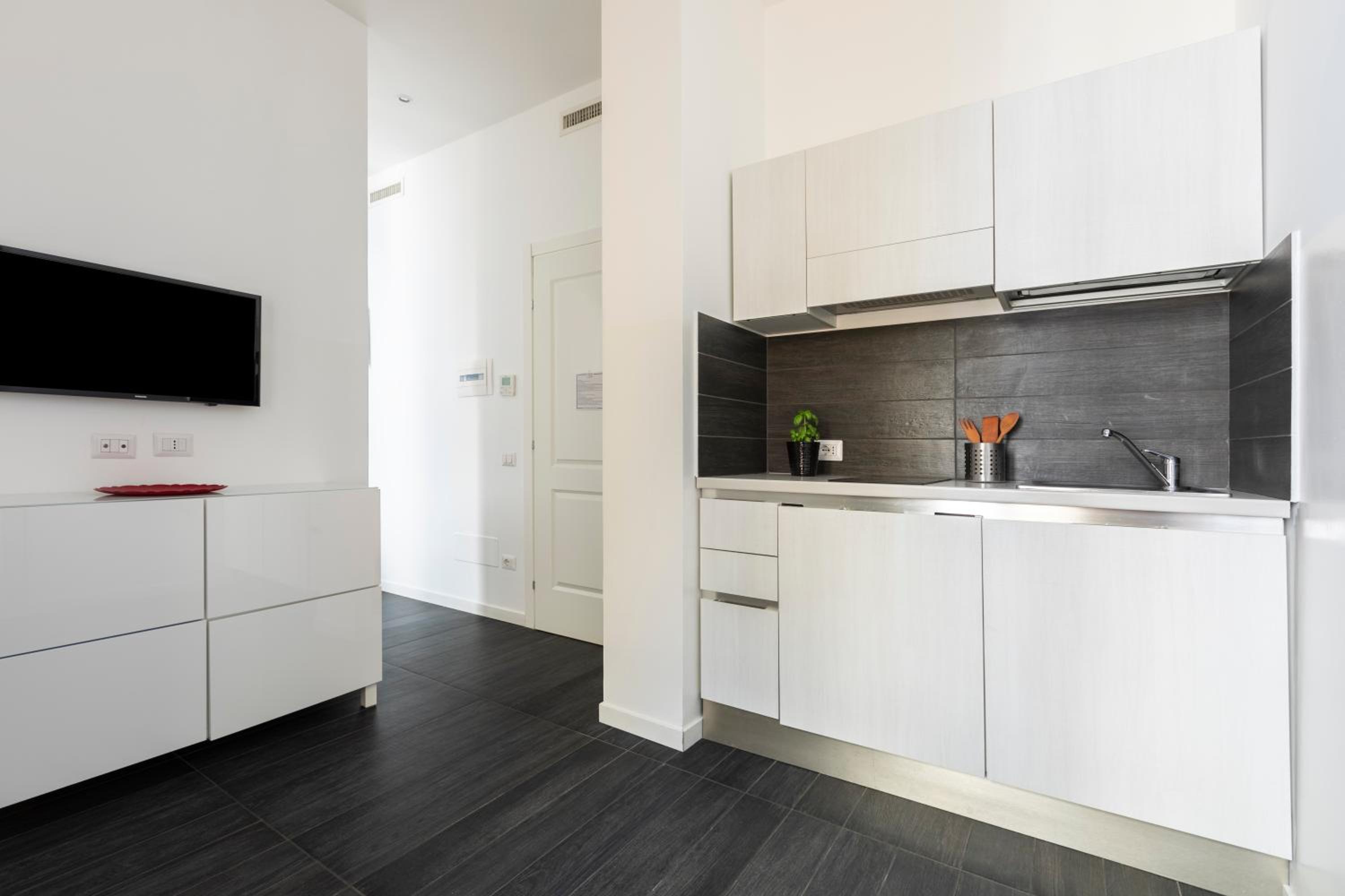 Residenza Ottaviano 105 by Hili