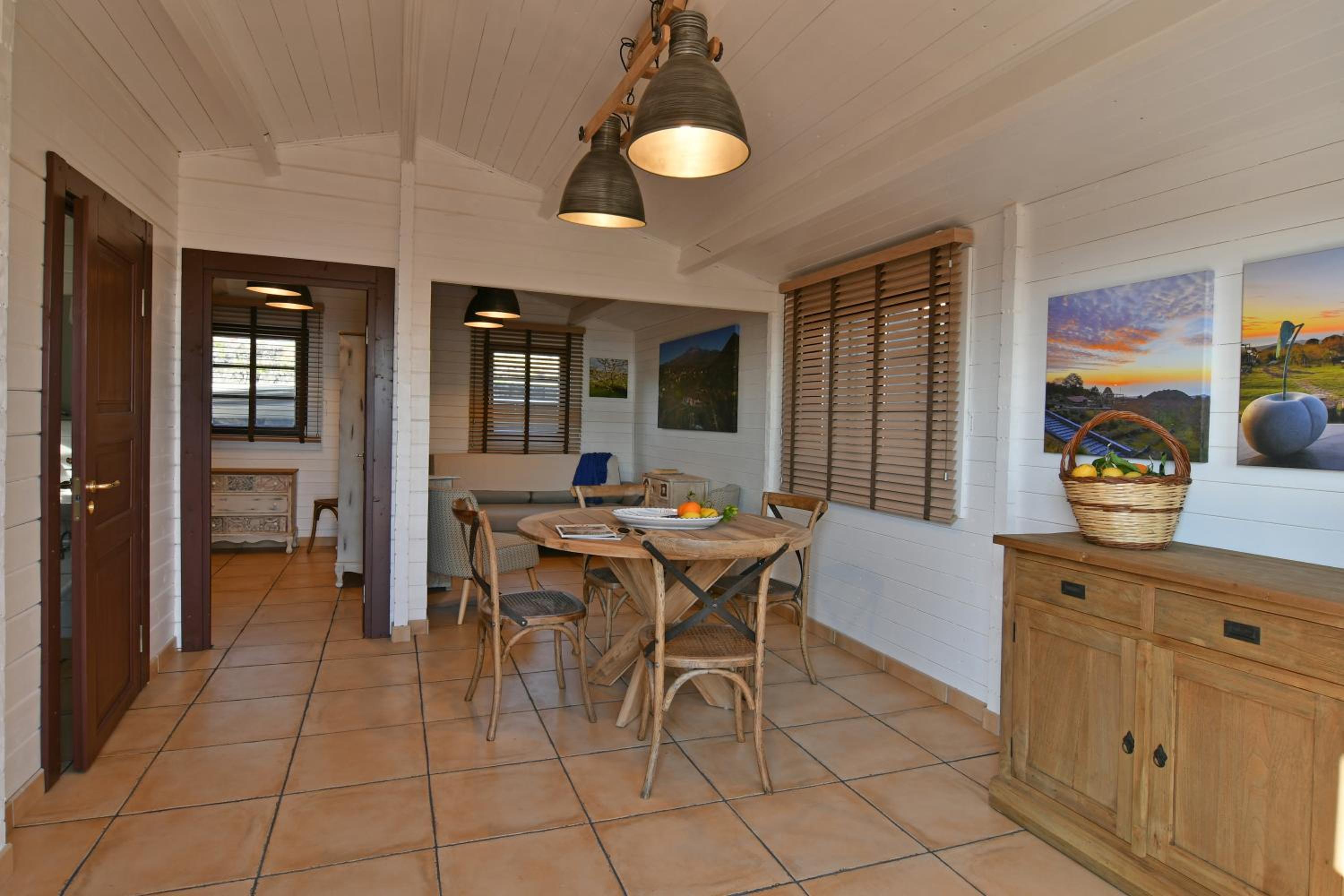 Cirasa Luxury Country House view 3