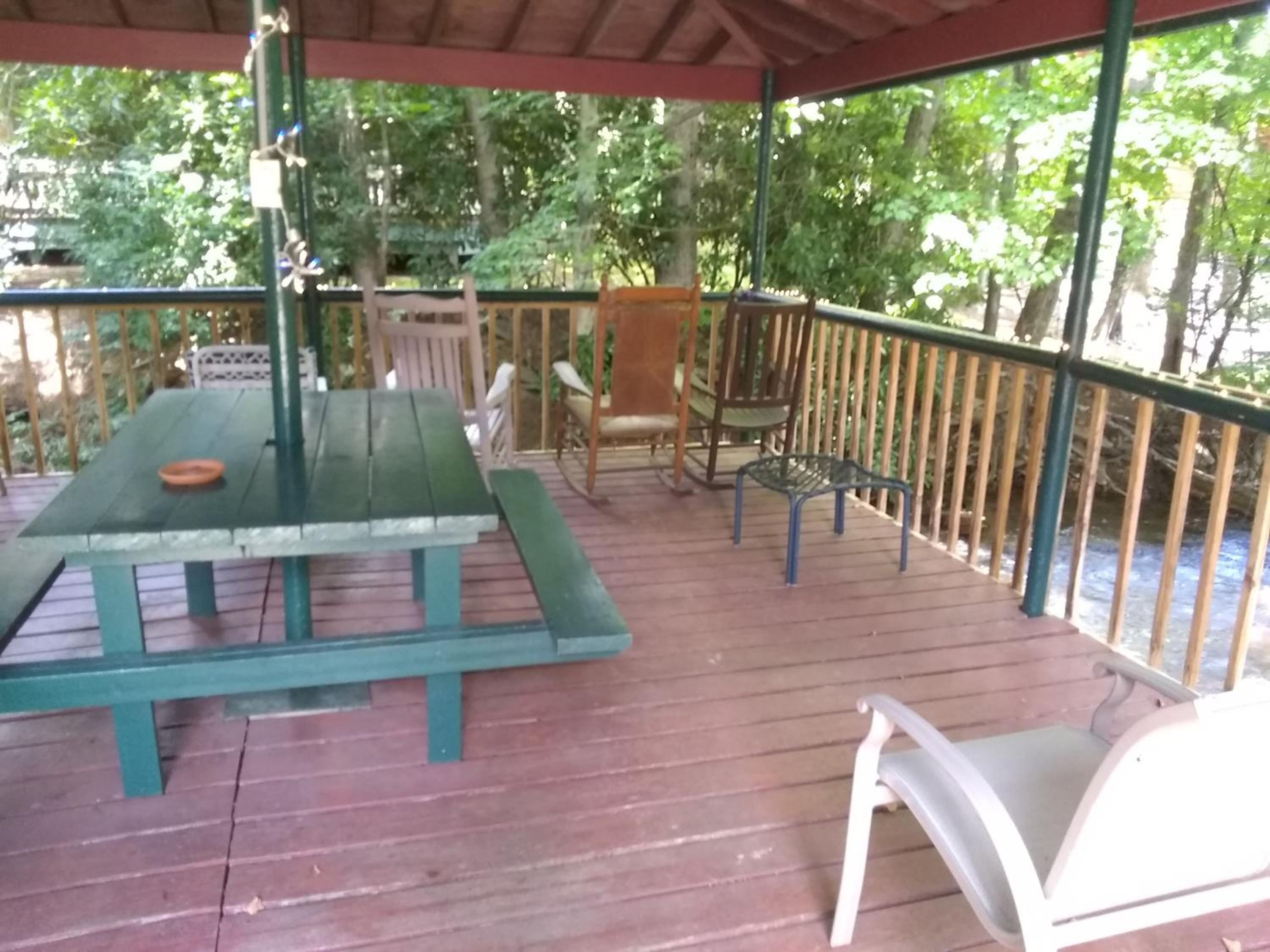 Stony Creek Motel view 4