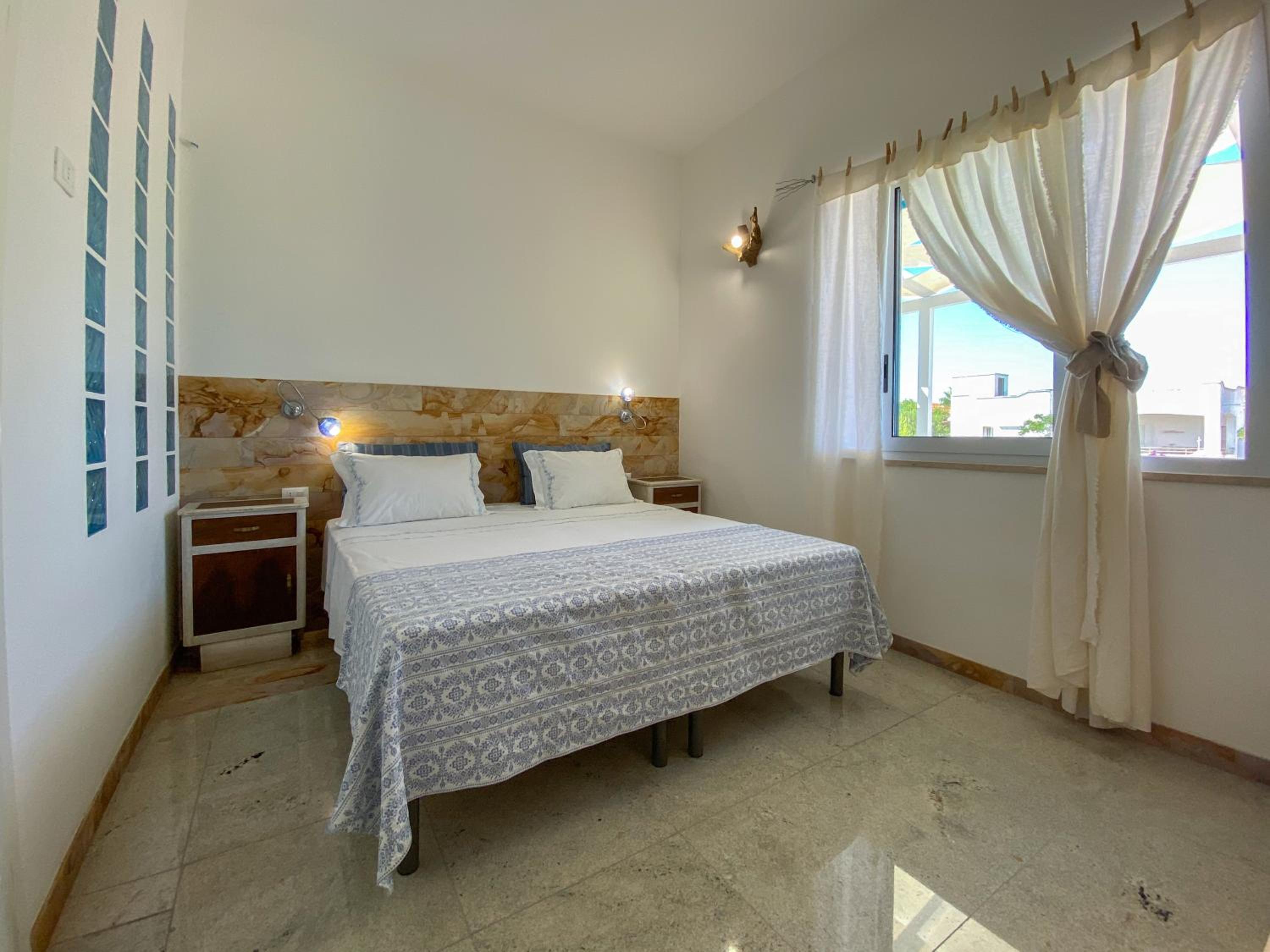 La Maison Blue a 100 mt dal mare - holiday2pet,com -