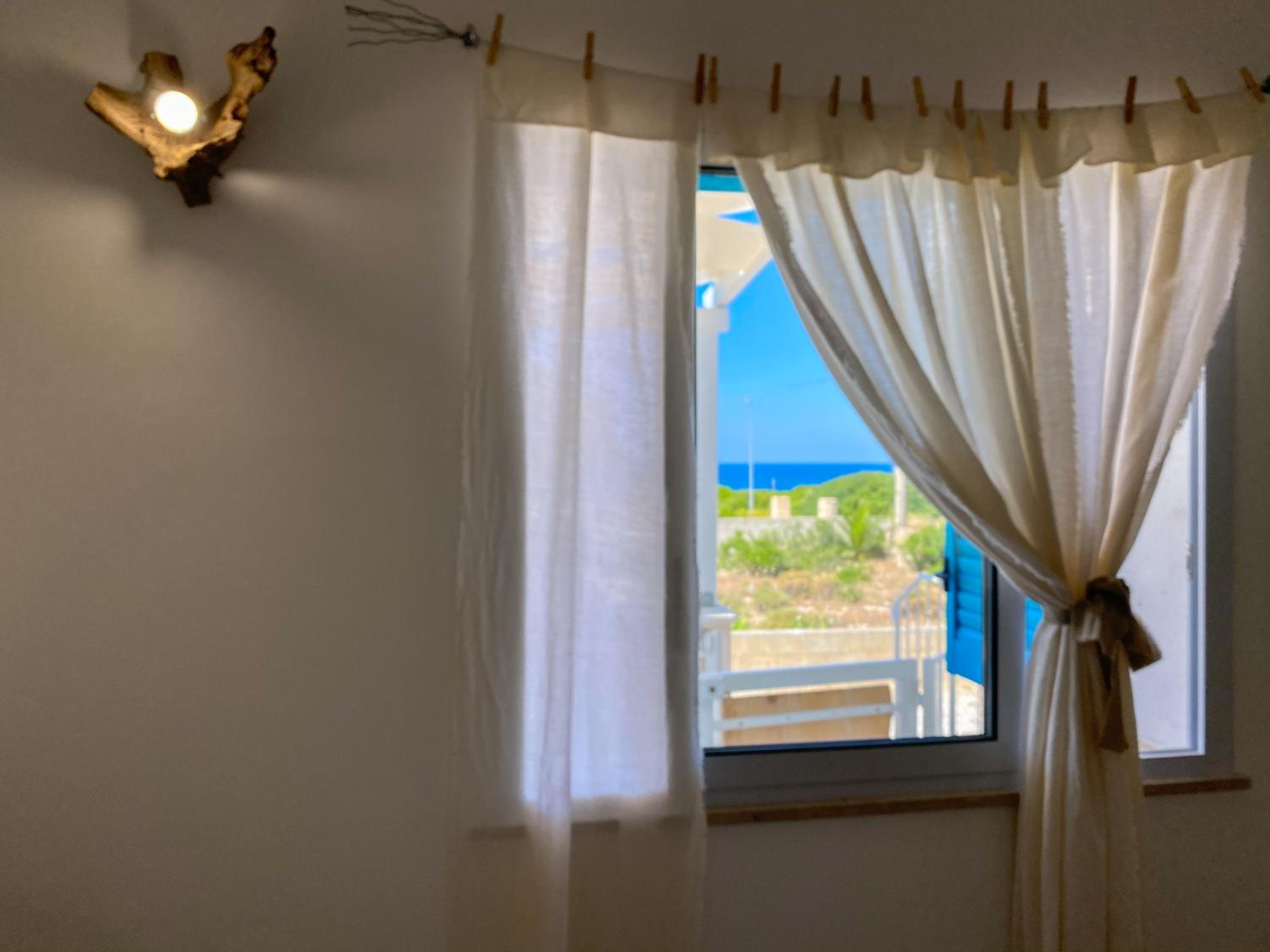 La Maison Blue a 100 mt dal mare - holiday2pet,com -
