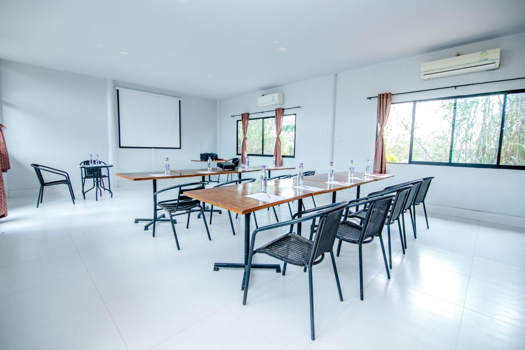 meeting & event spaces