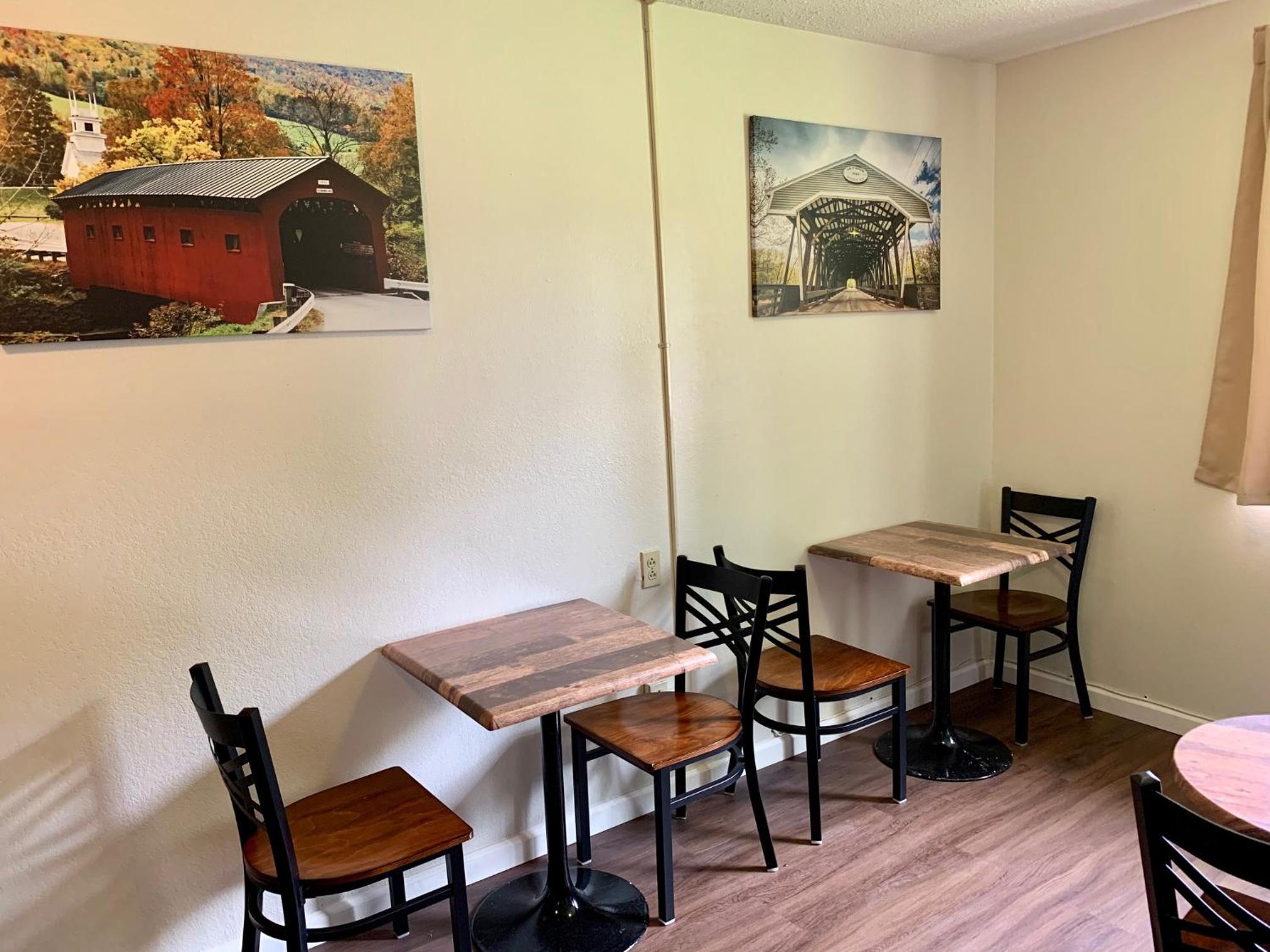 Brattleboro Vacations - The Covered Bridge Inn - Property Image 3