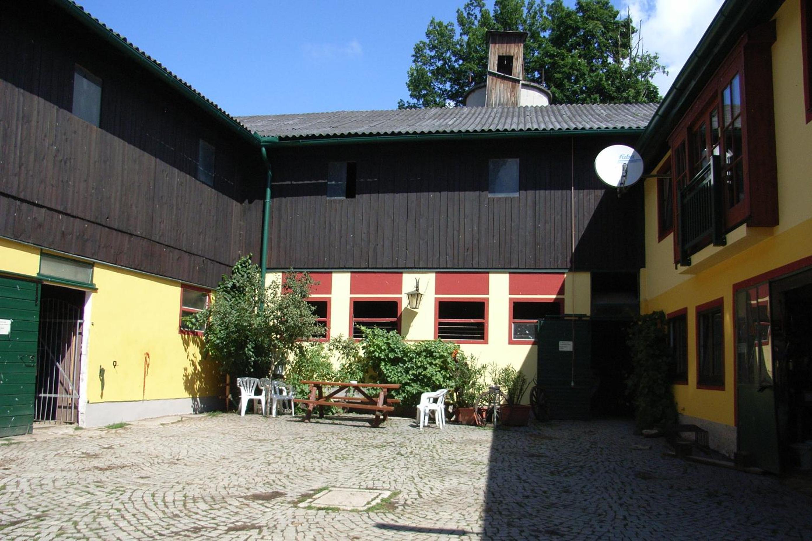 Pension & Reitstall Inghofer