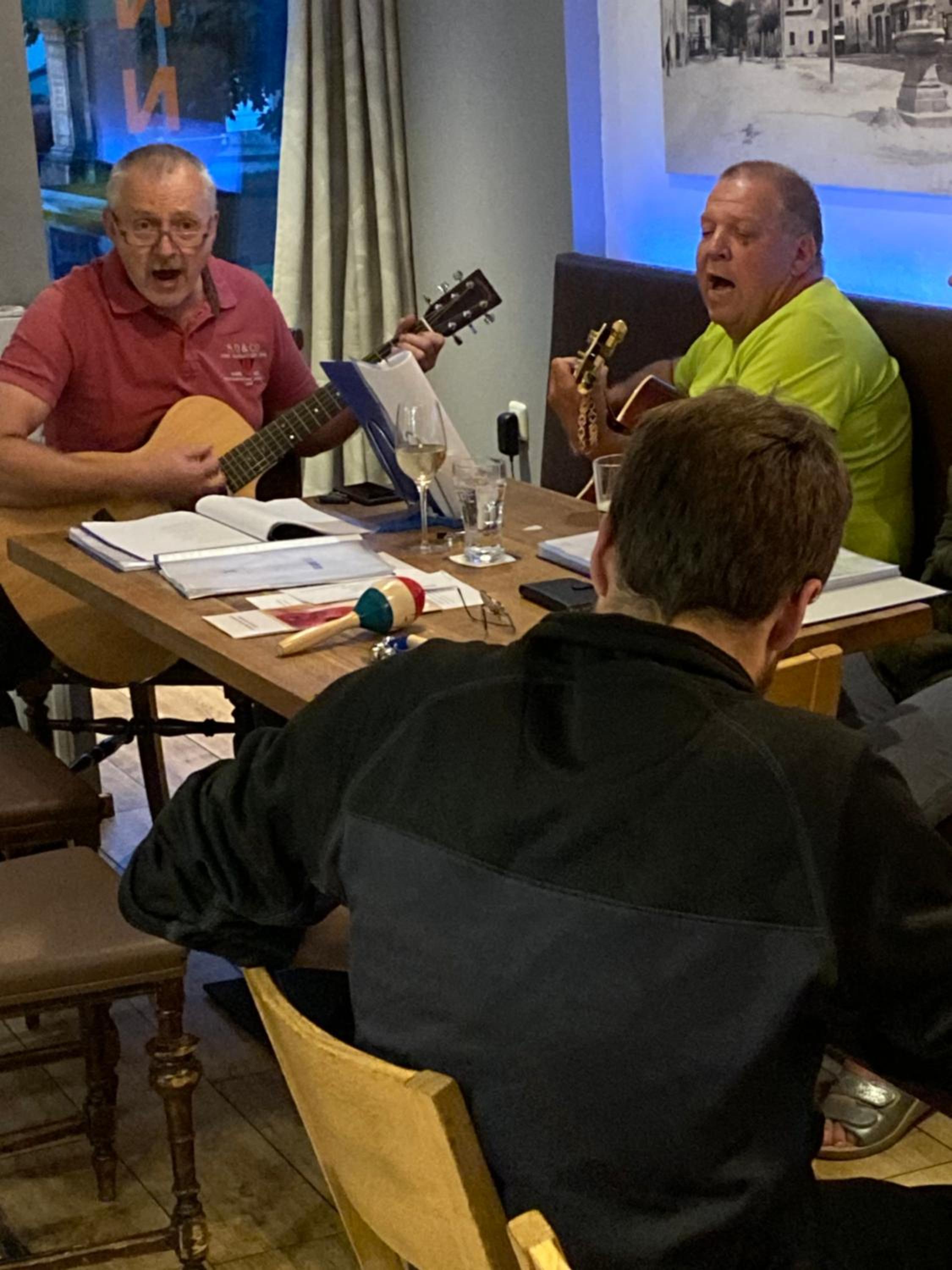 Pension Sunnseitn - Gasthof - Café - Weinkeller