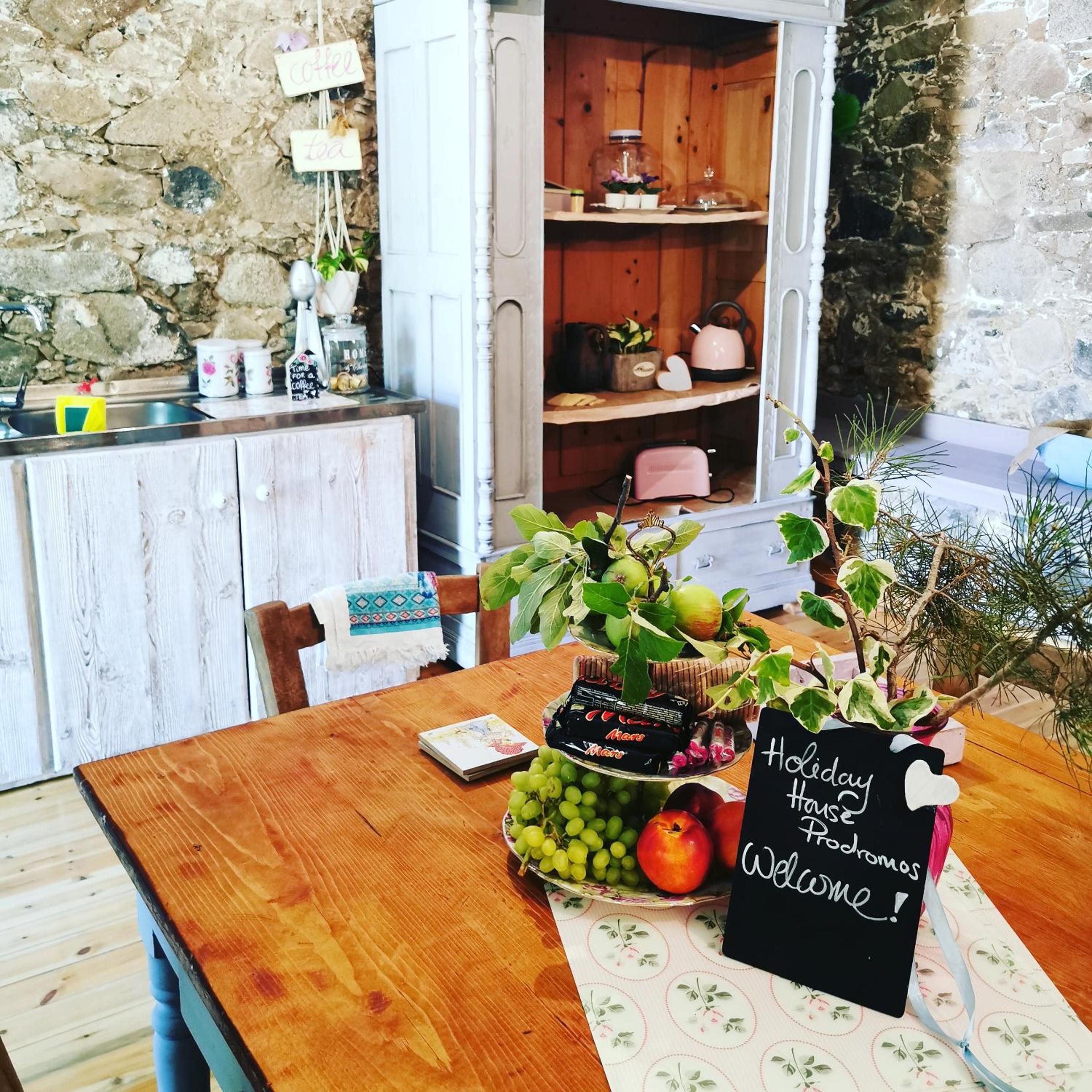 Holiday House Prodromos