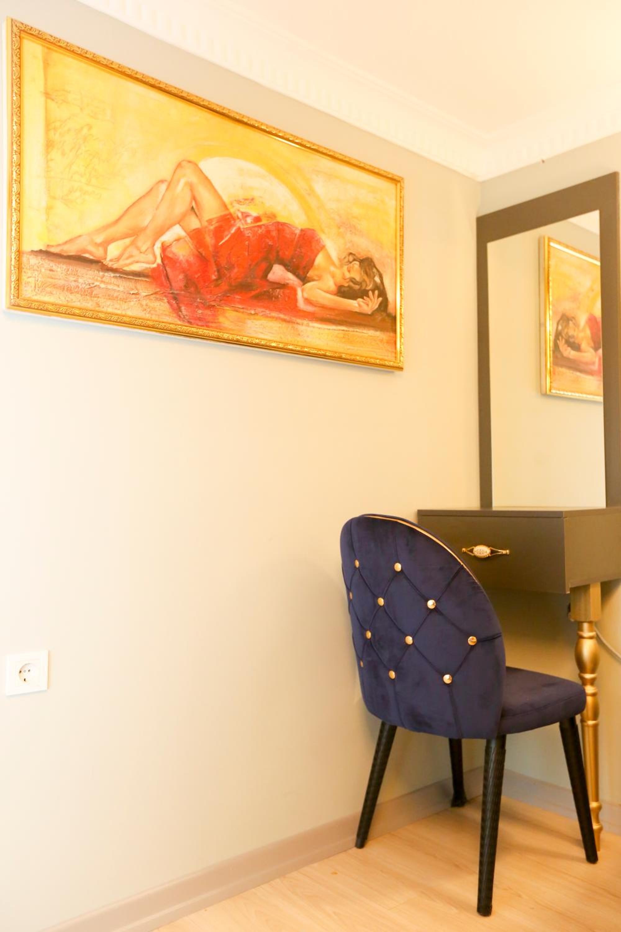 Grand Moon Hotel Suites - Image 43