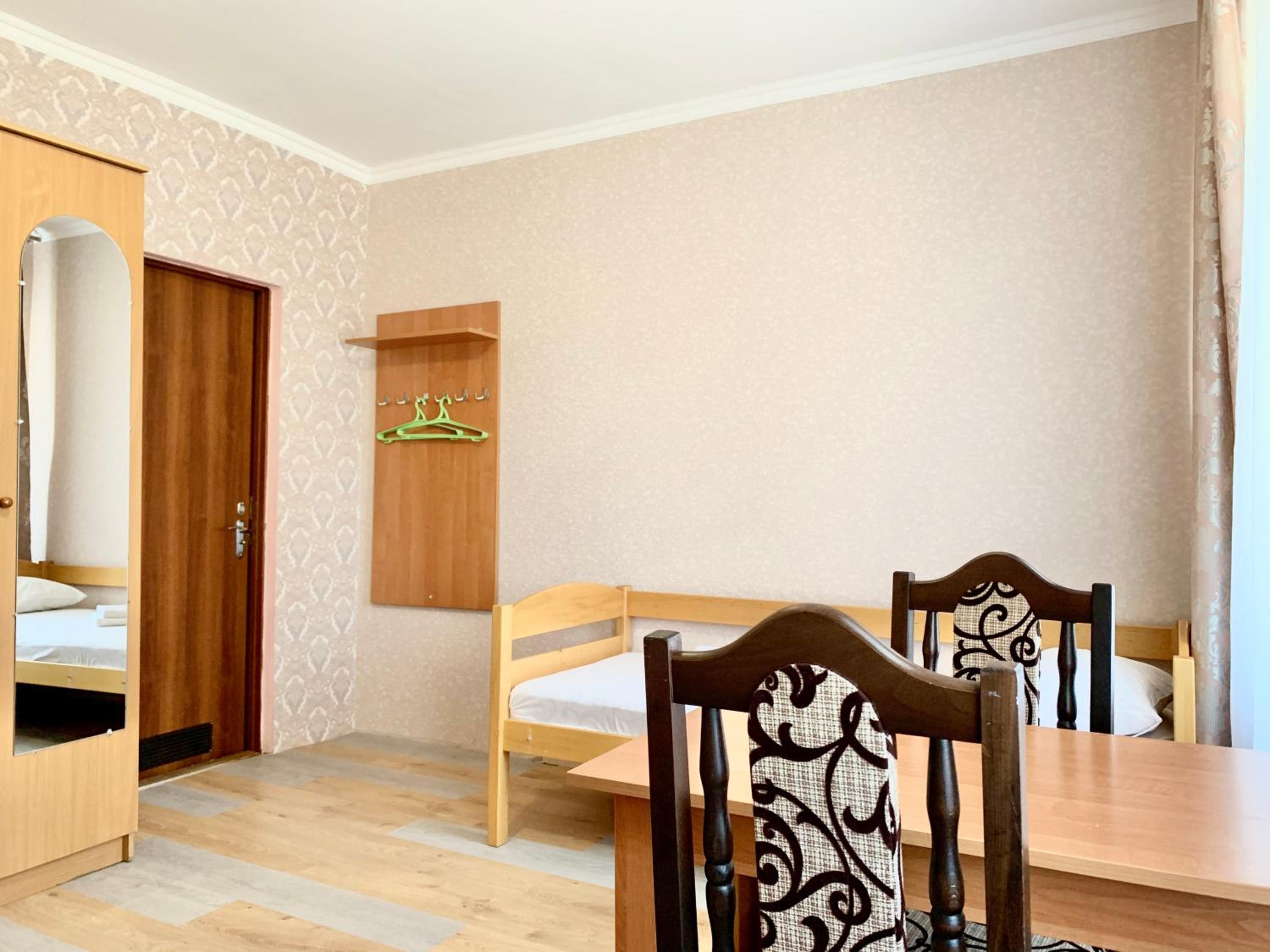 Photo 43