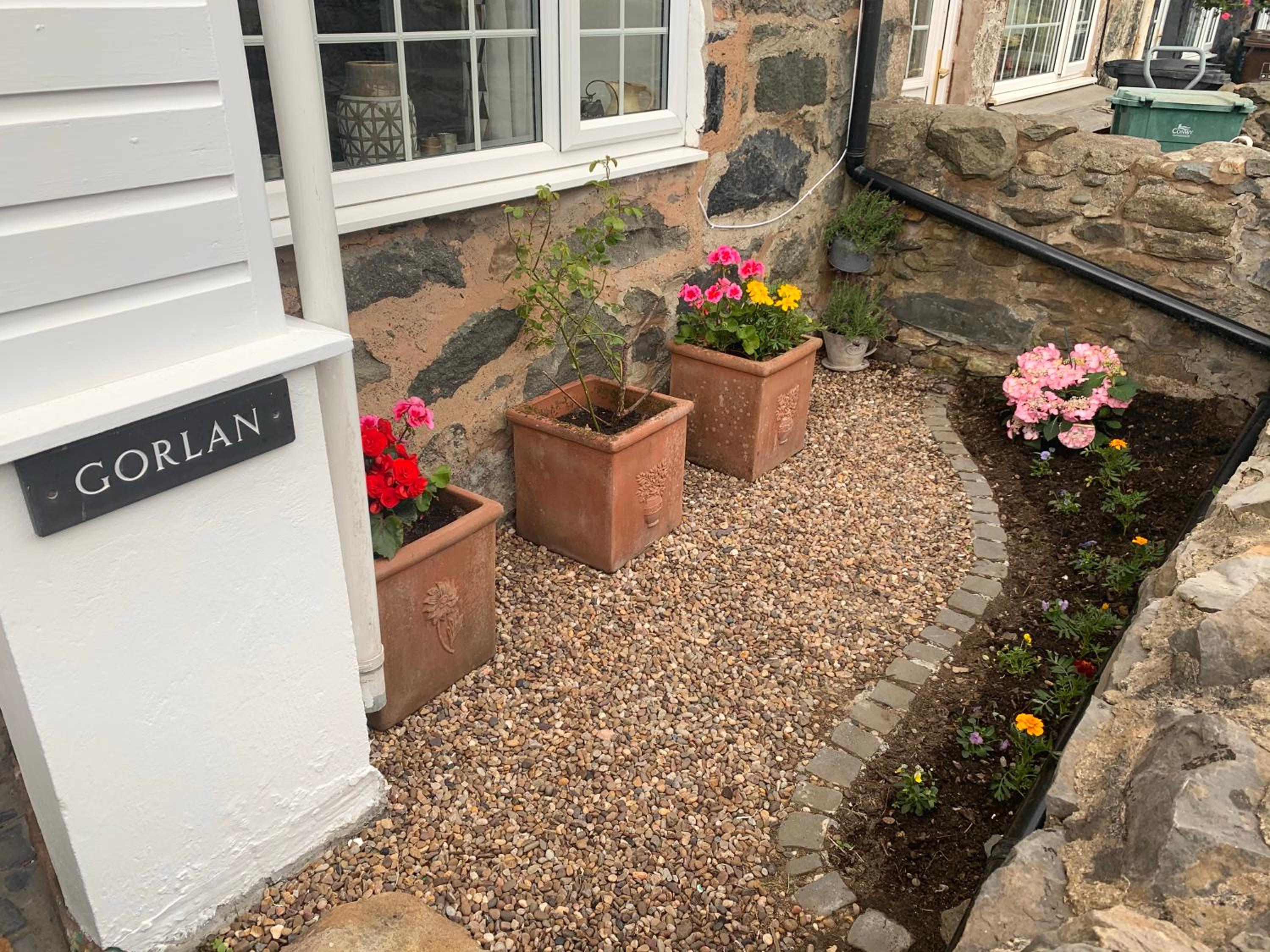 Gorlan Cottage Tal y Bont Conwy view 5