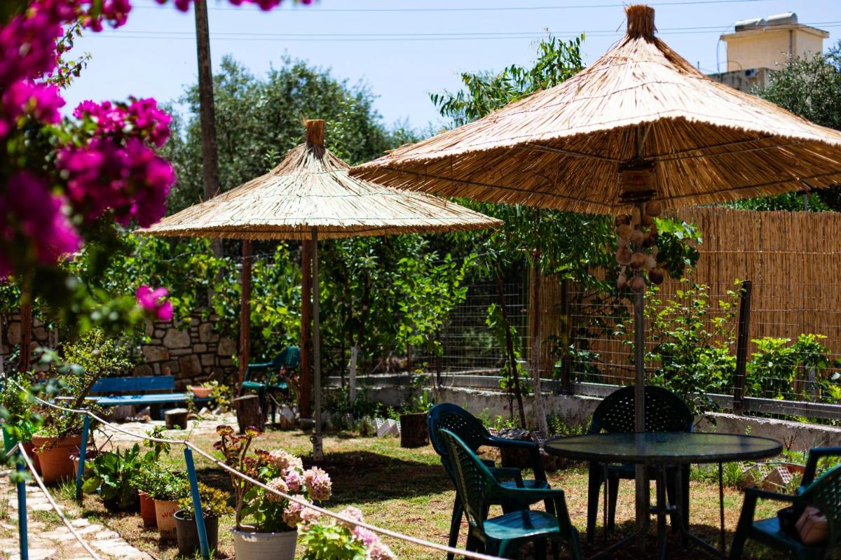 outdoor BBQ area