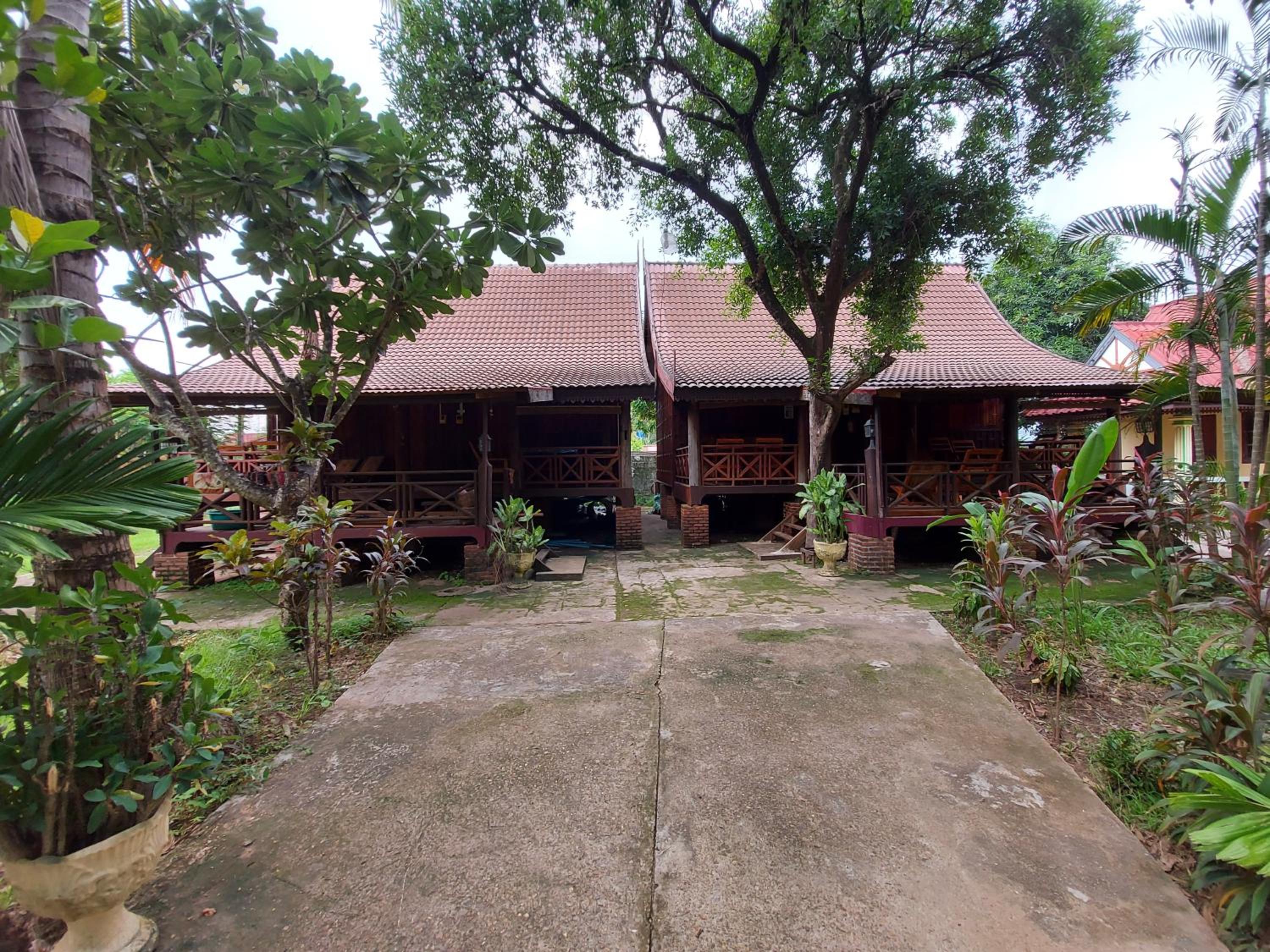 Anouxa Riverview Guesthouse view 3