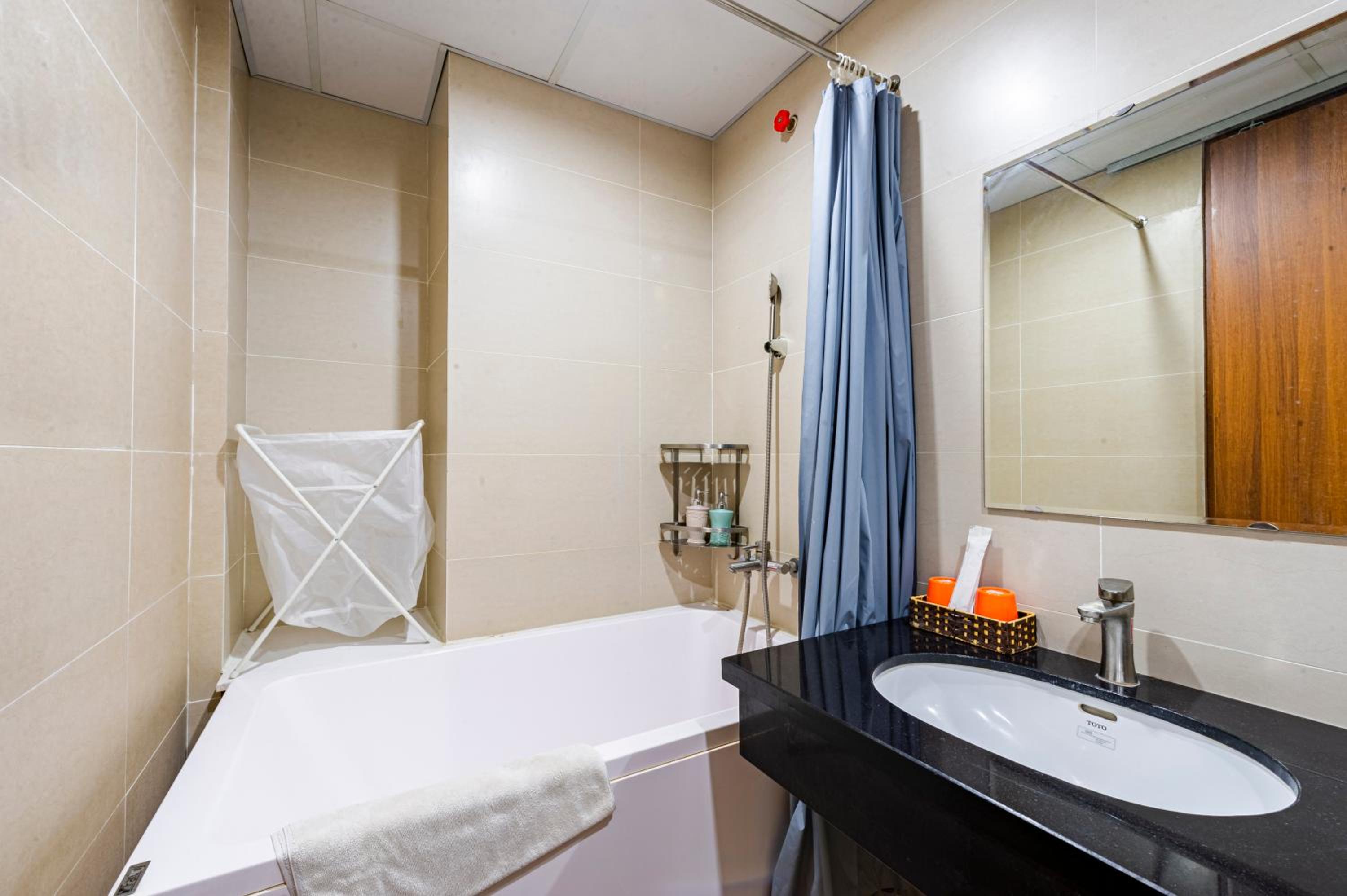 22Housing luxury Hotel & Residence 39 Linh Lang