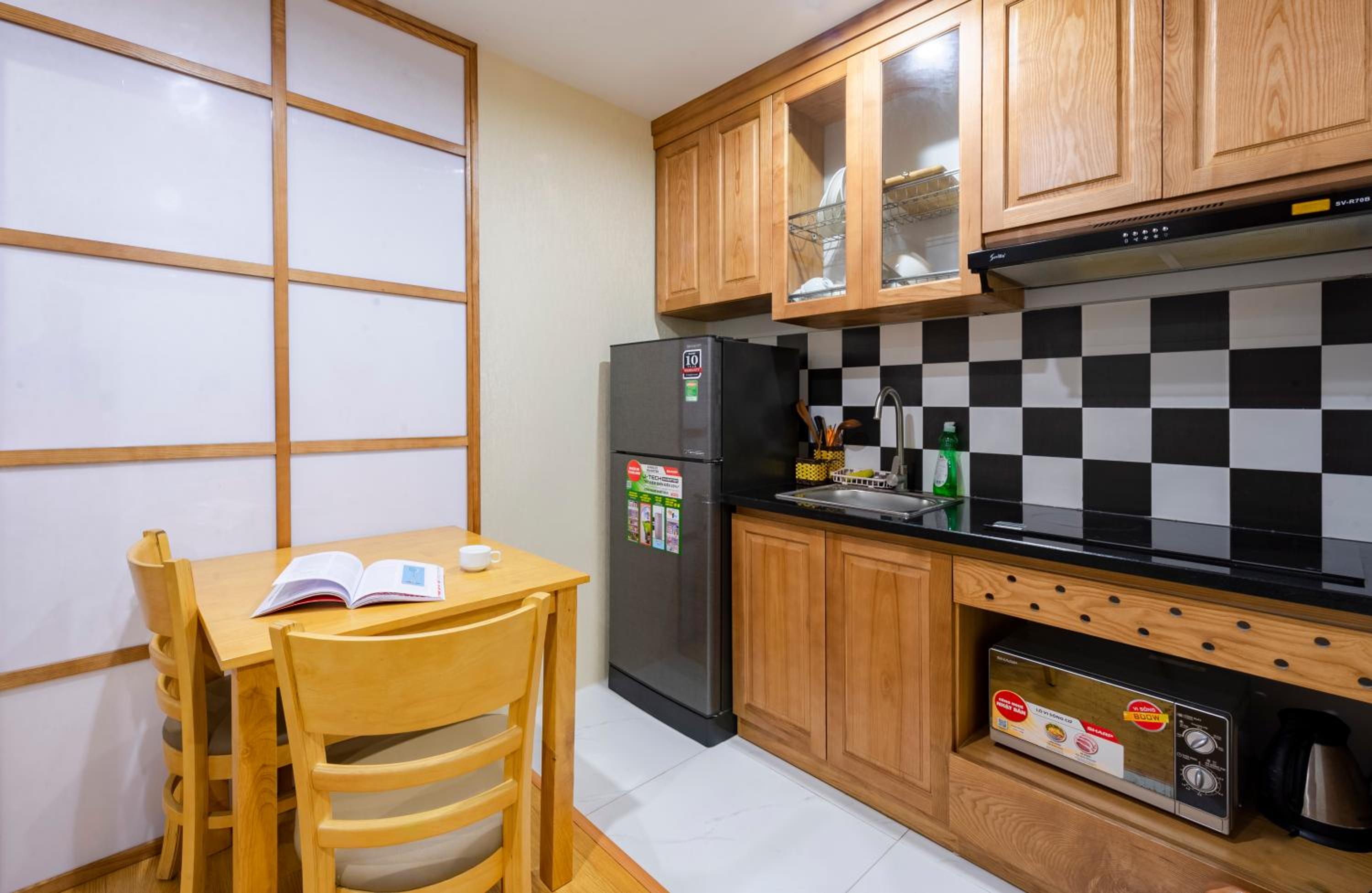 22Housing luxury Hotel & Residence 39 Linh Lang