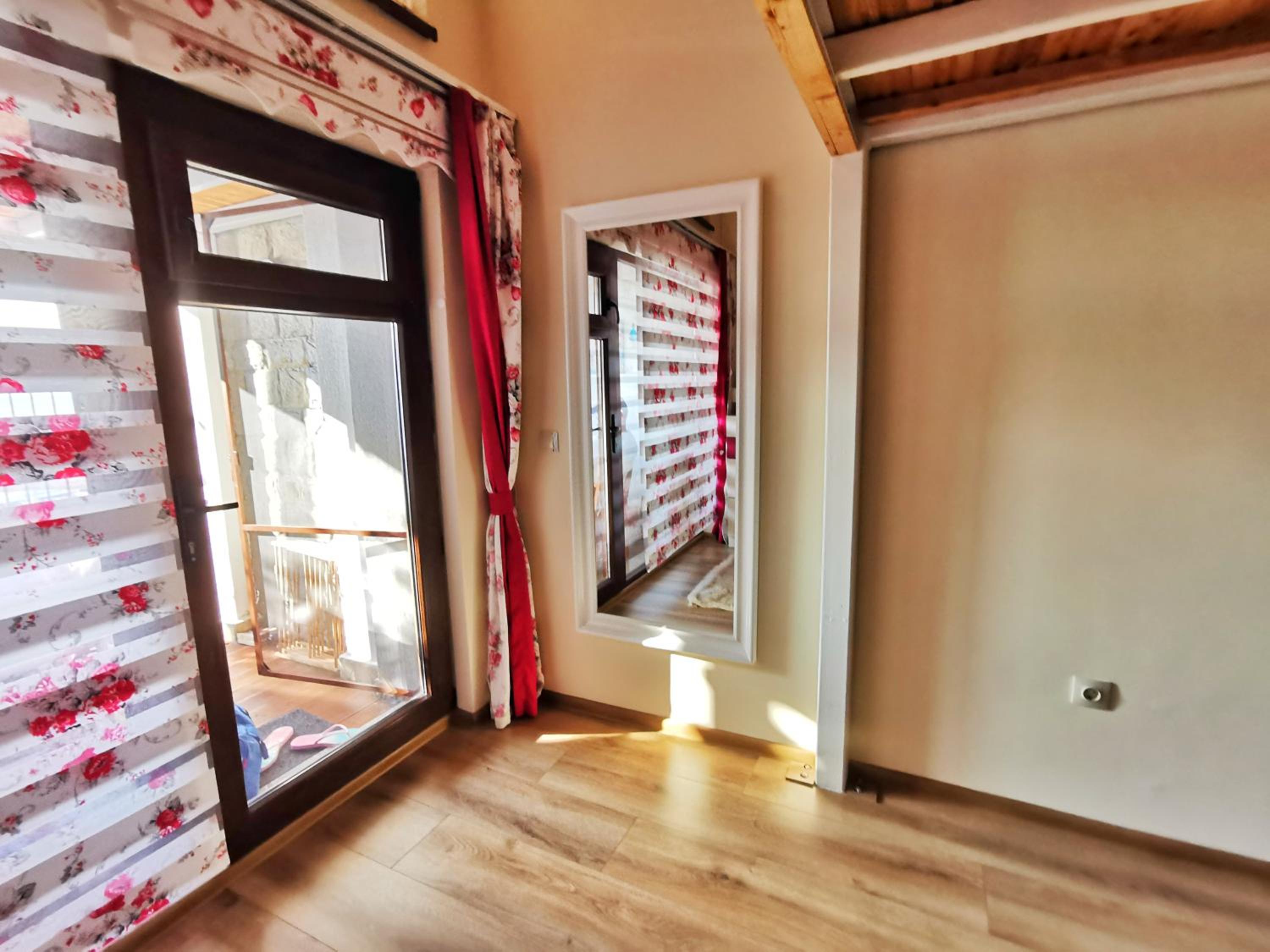 Villa Victoria - a luxury appartment with icredible Seaview view 5