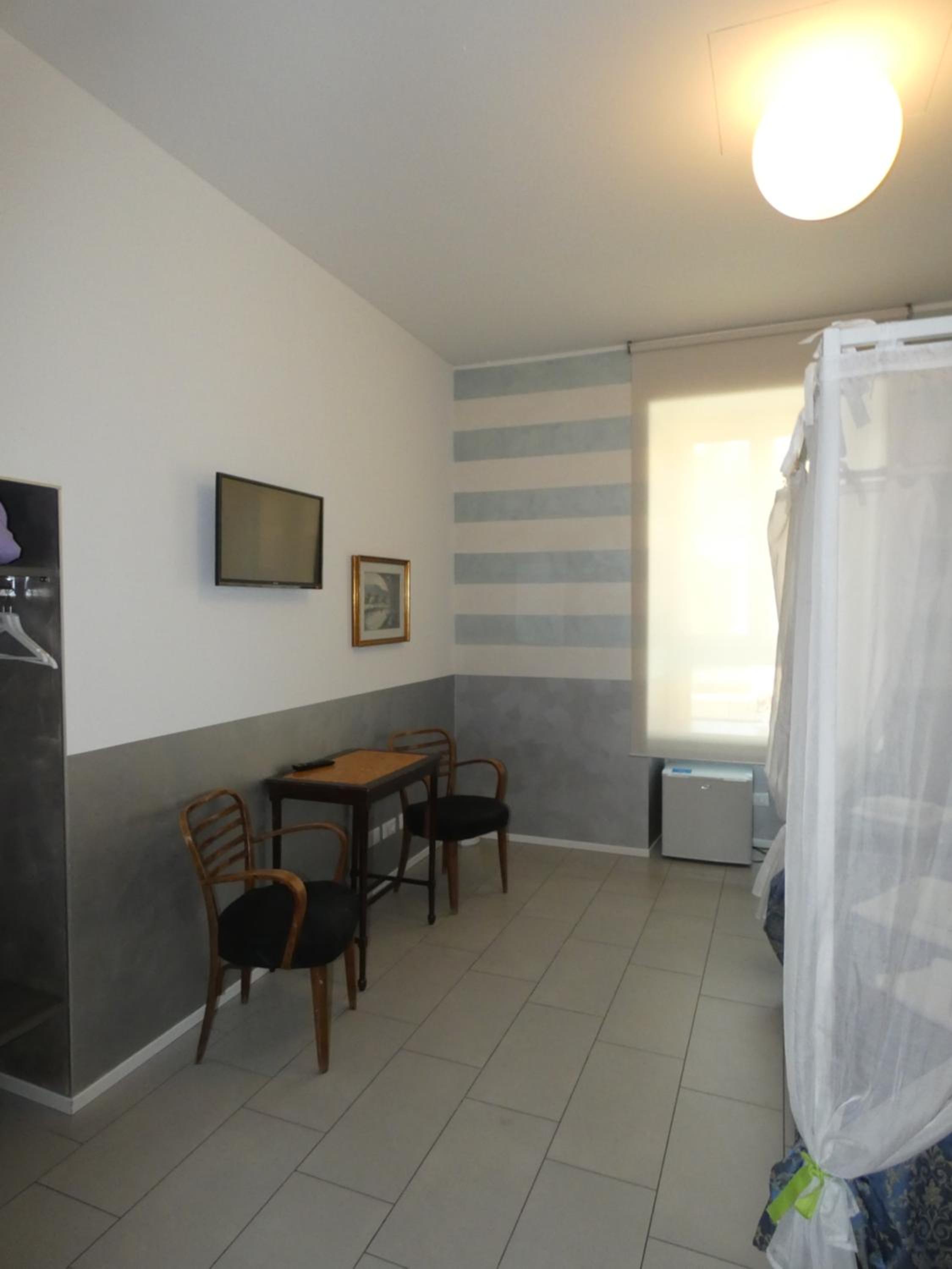 Photo 48