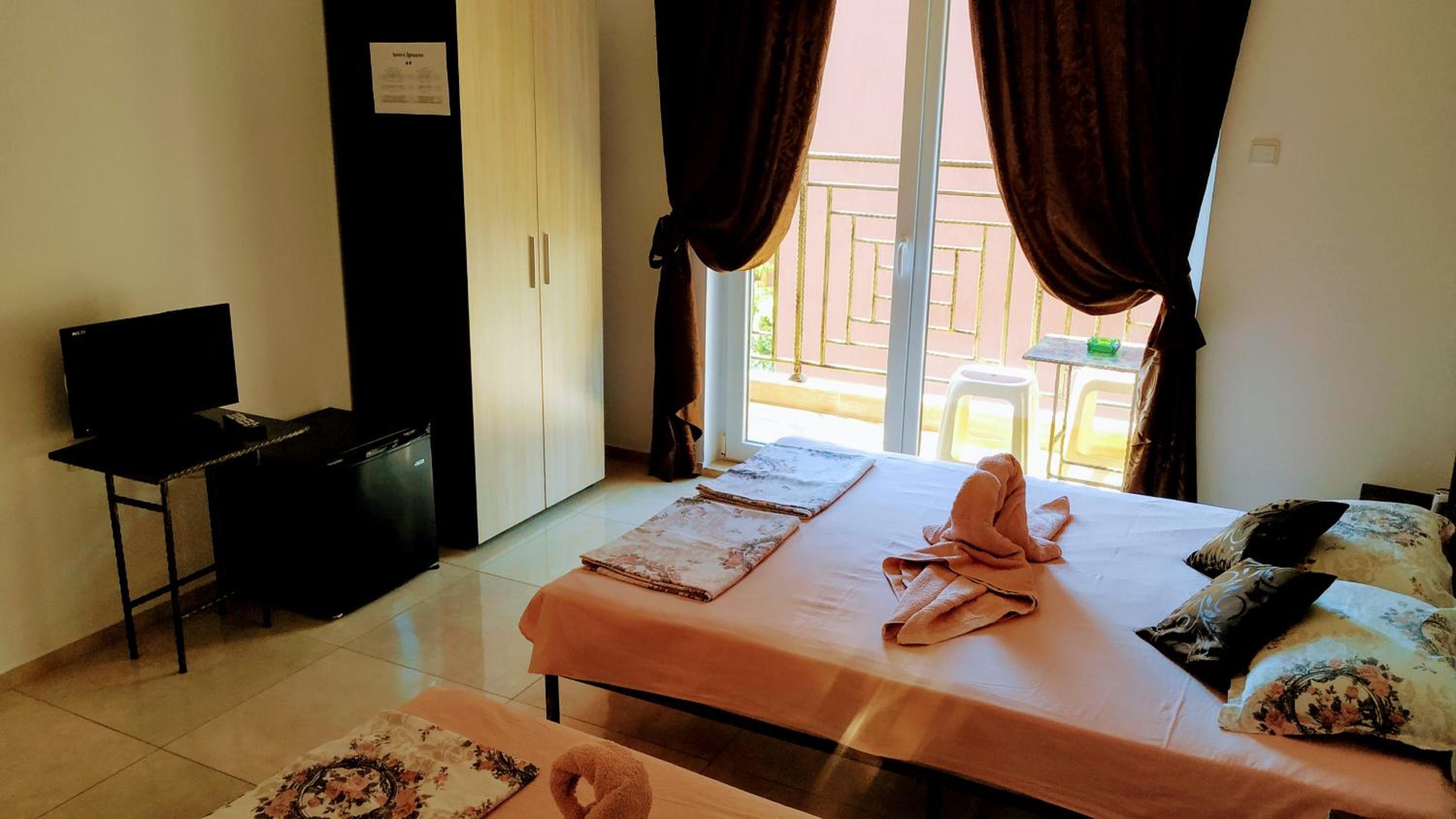 Dracena Guesthouse