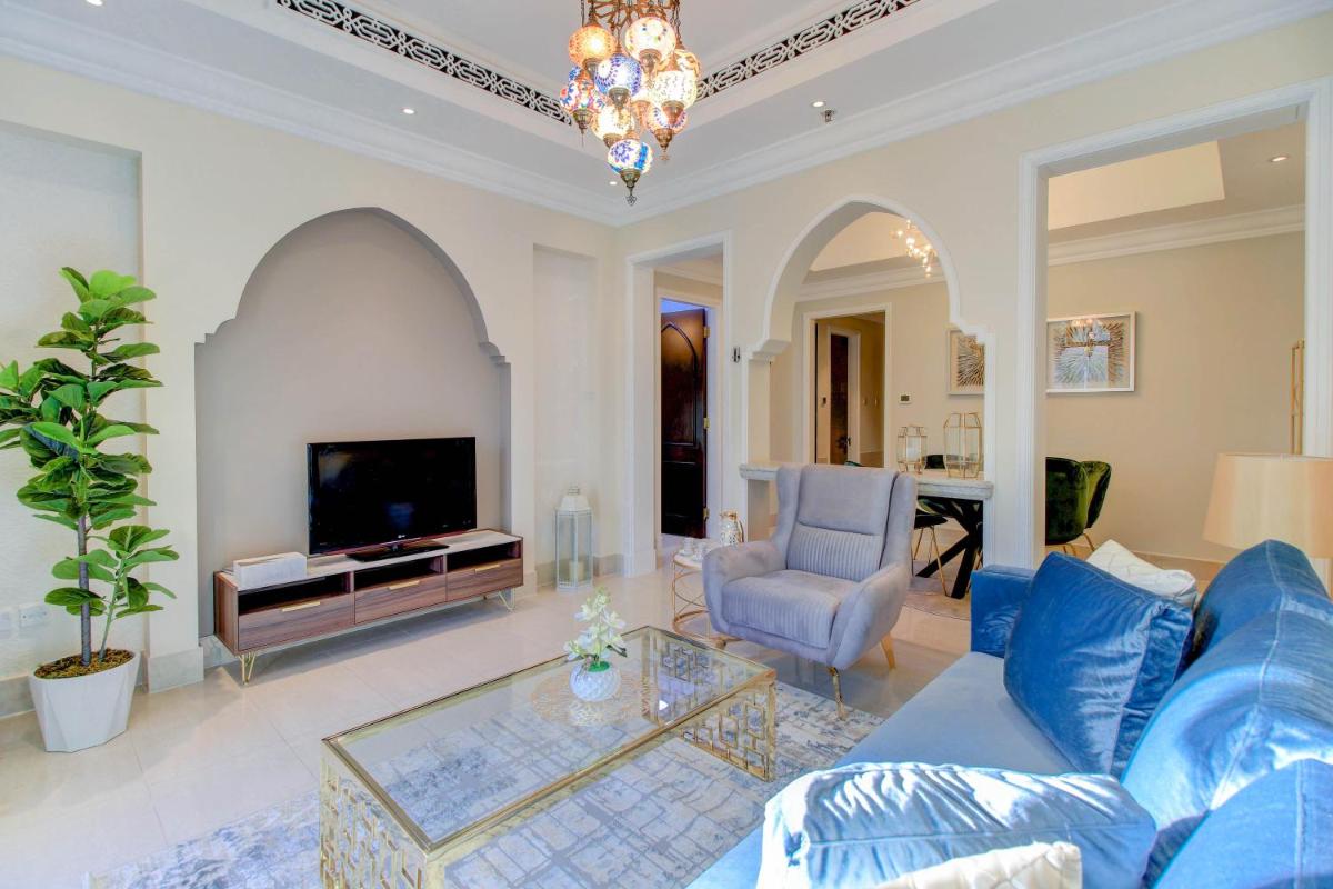 Durrani Homes - Souk Al Bahar Luxury Living with Burj & Fountain Views