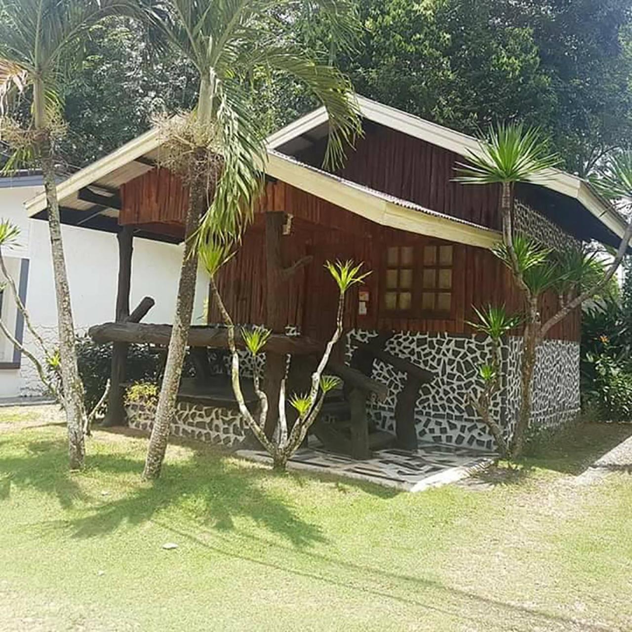 Tho Mai Resort