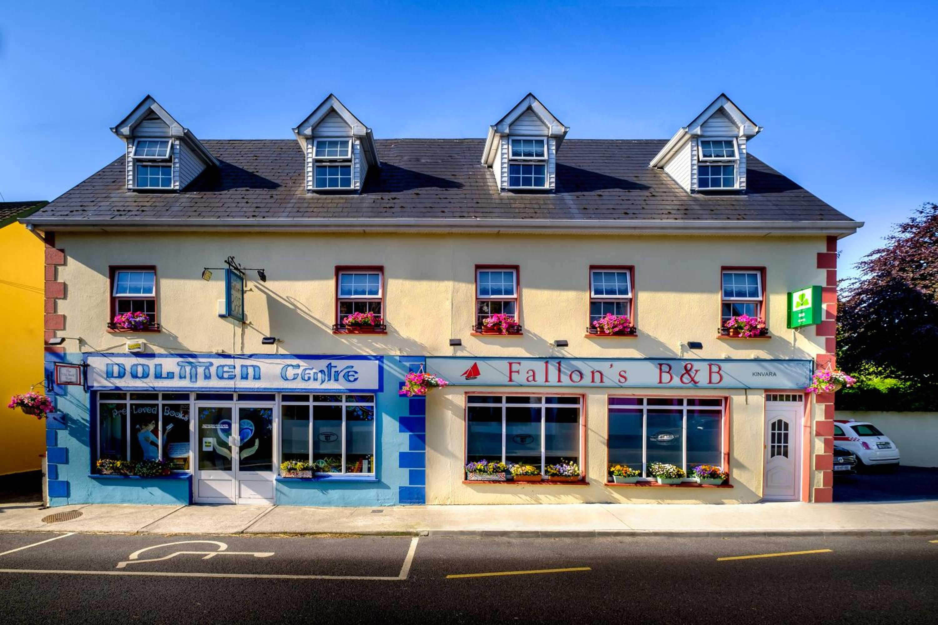 Hotel Fallon's B&B - Image 1